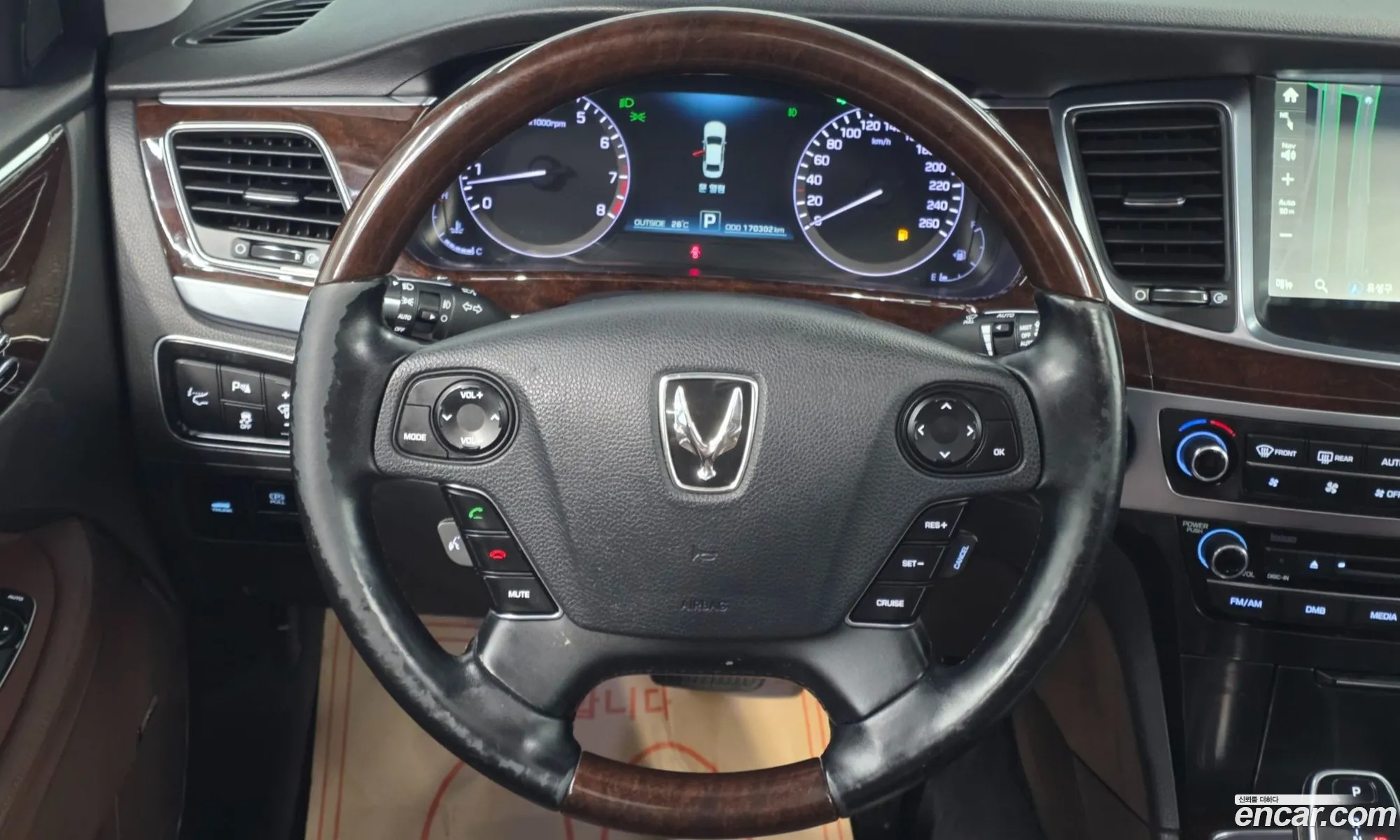Hyundai Equus 2015 — 3