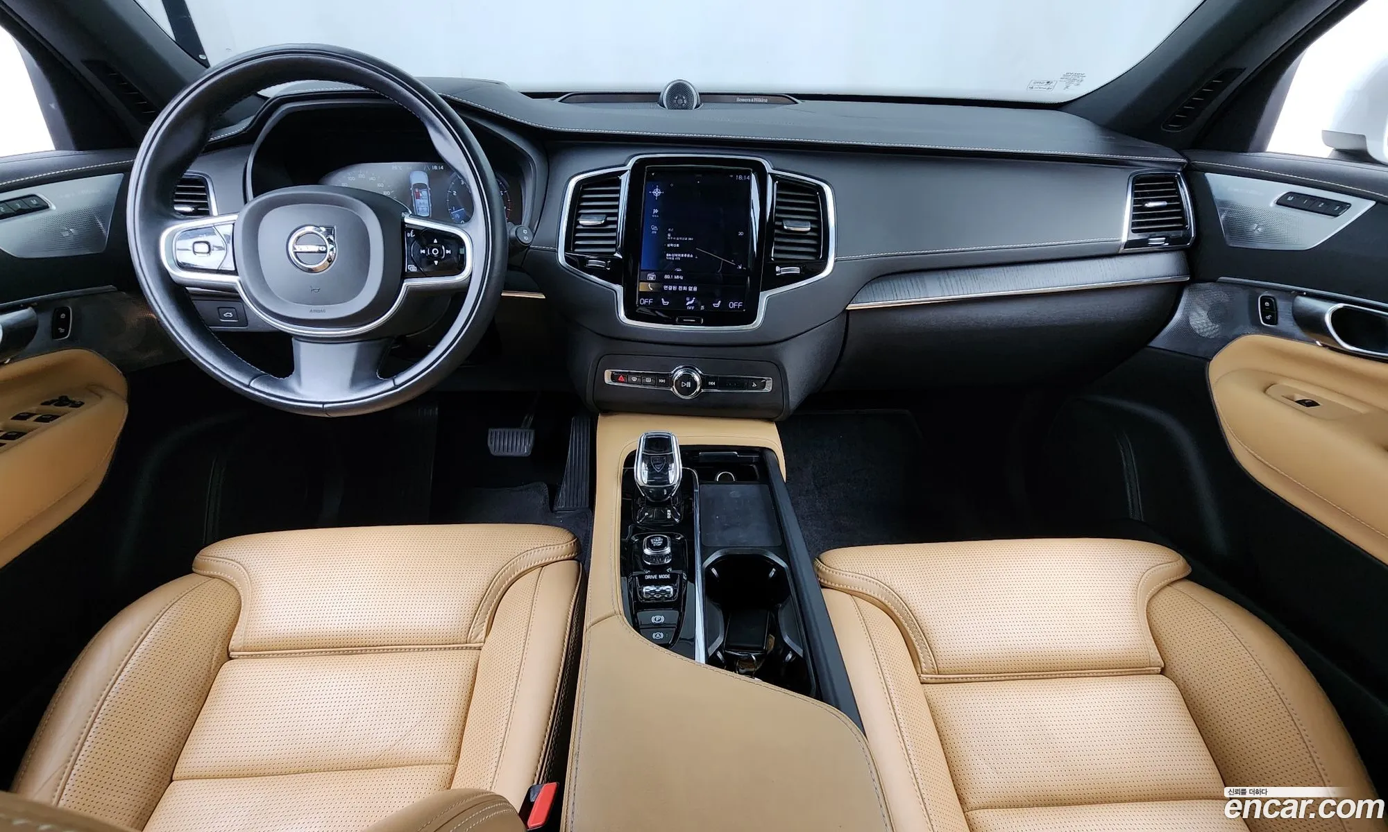Volvo XC90 2021 — 11
