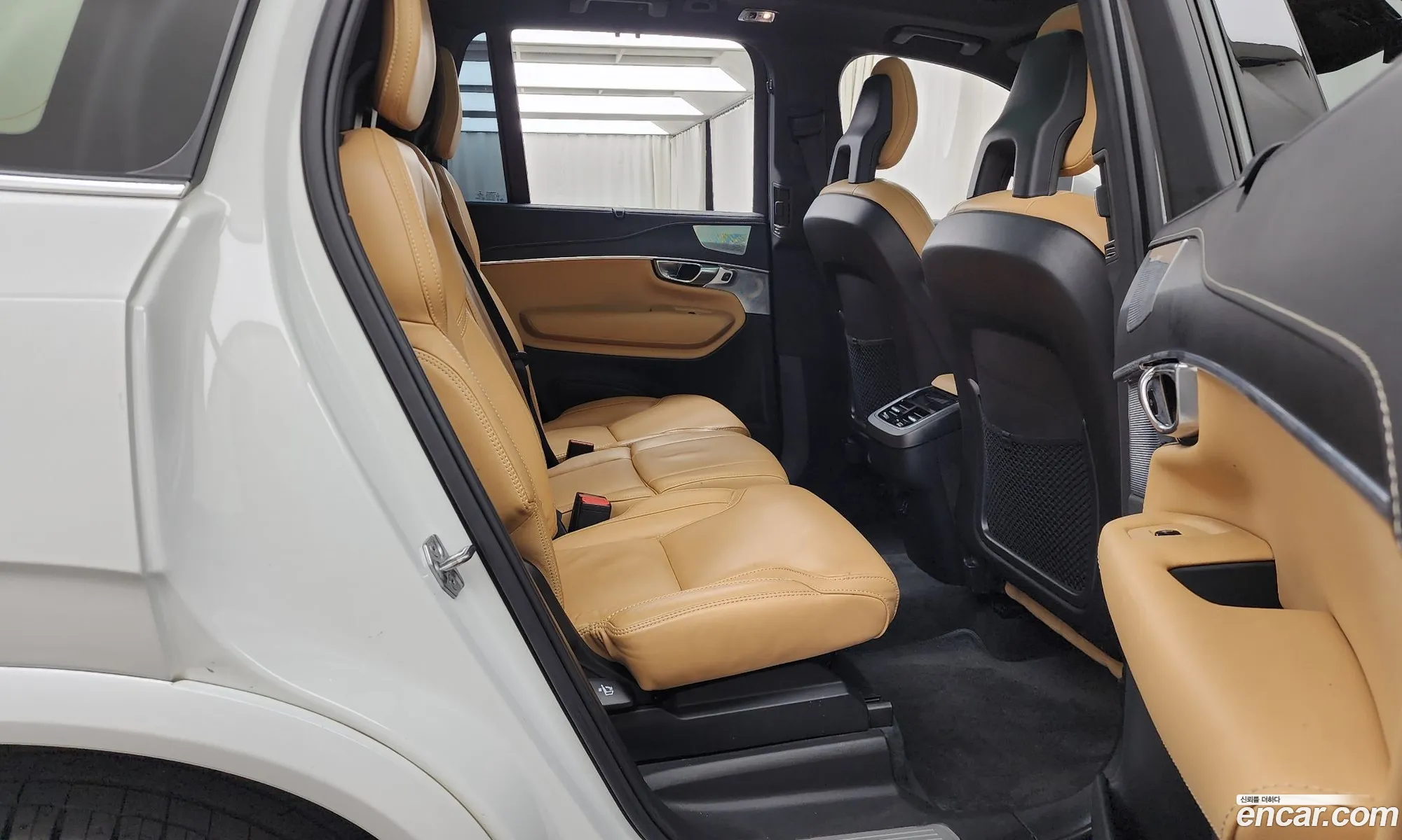 Volvo XC90 2021 — 7