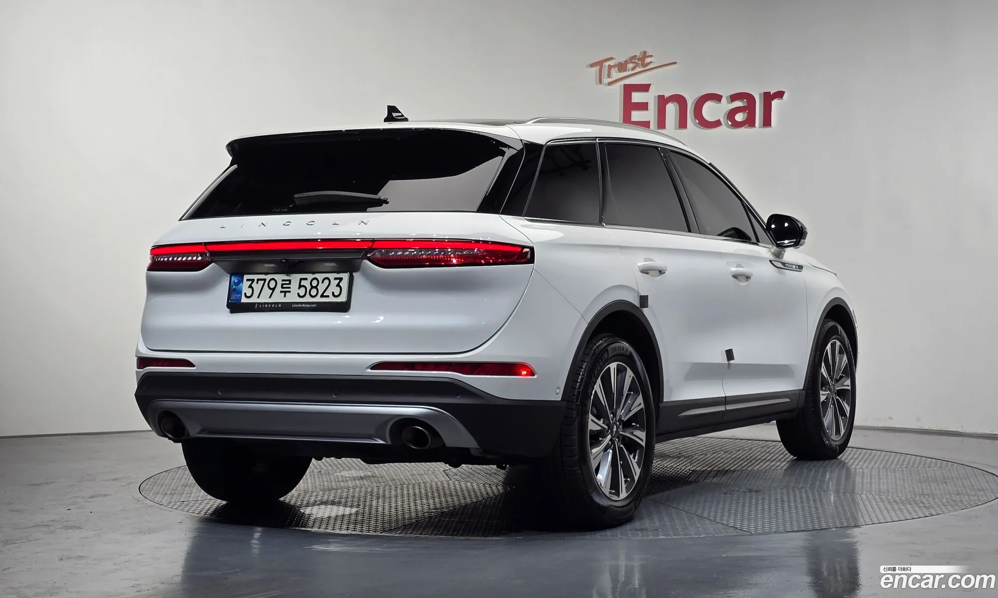 Lincoln Corsair 2021 — 32