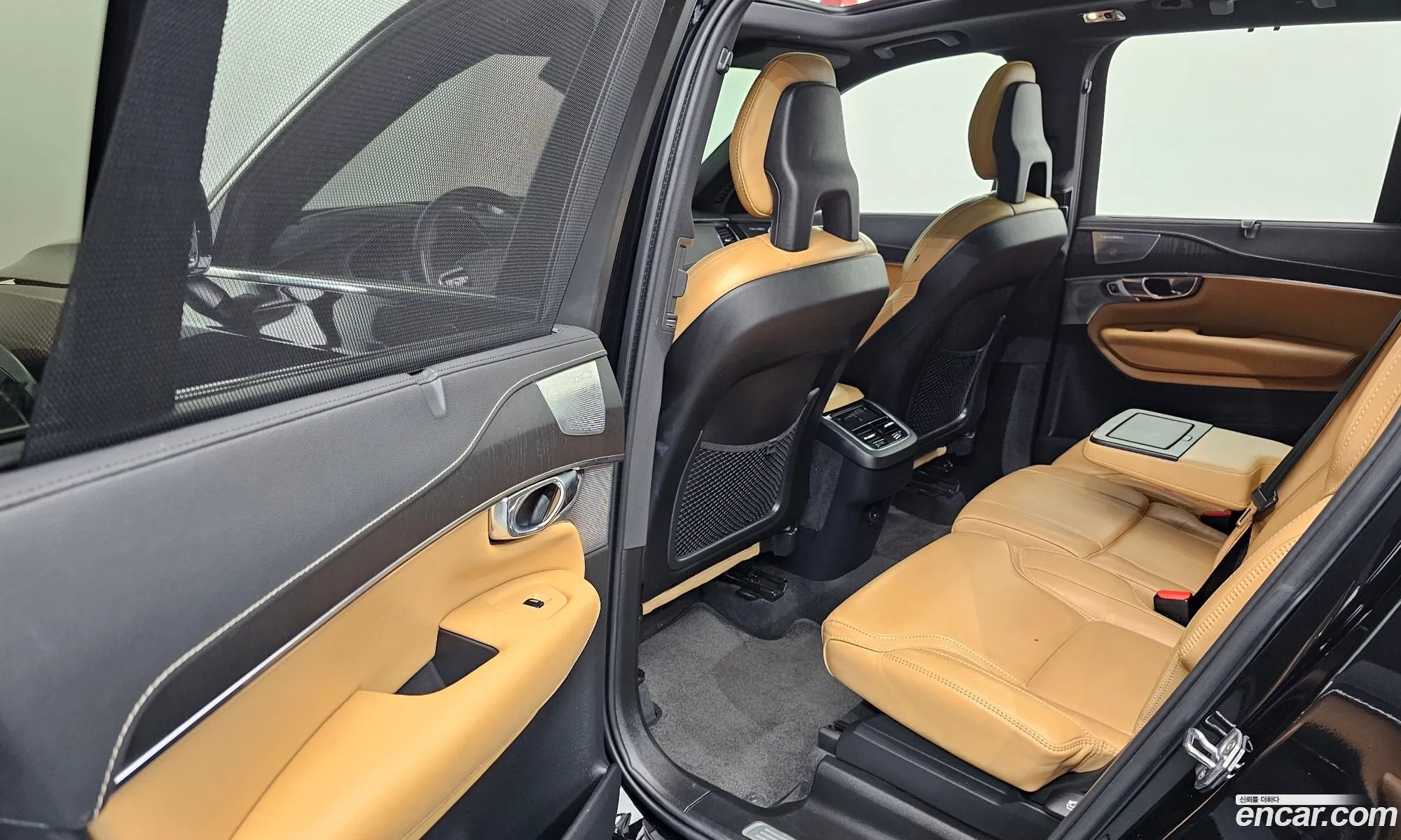 Volvo XC90 2021 — 21