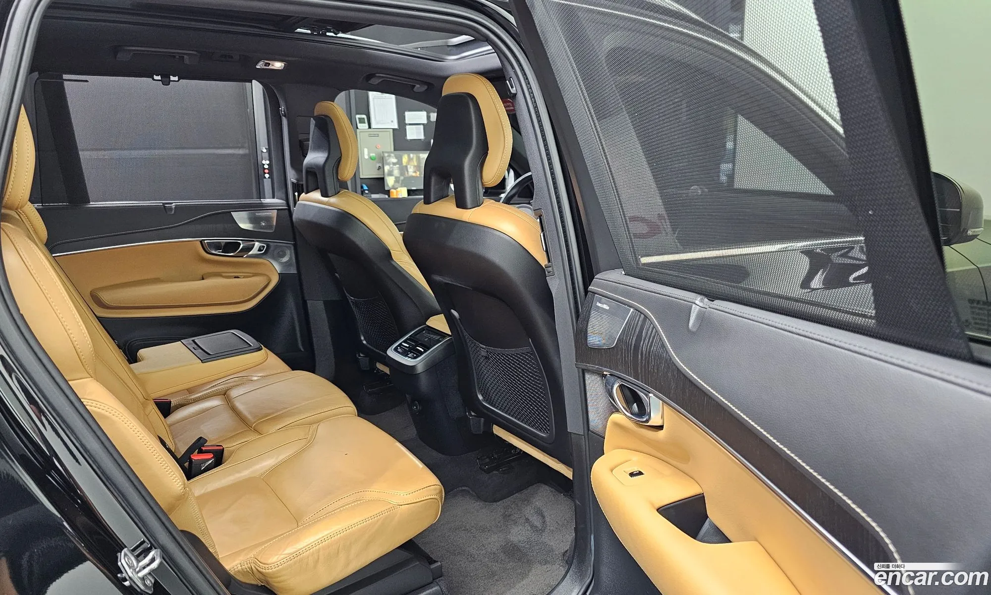 Volvo XC90 2021 — 4