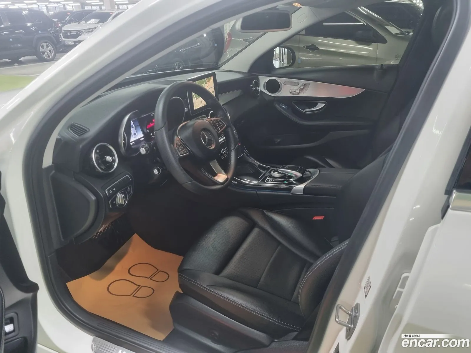 Mercedes-Benz C-Class W205 2018 — 15