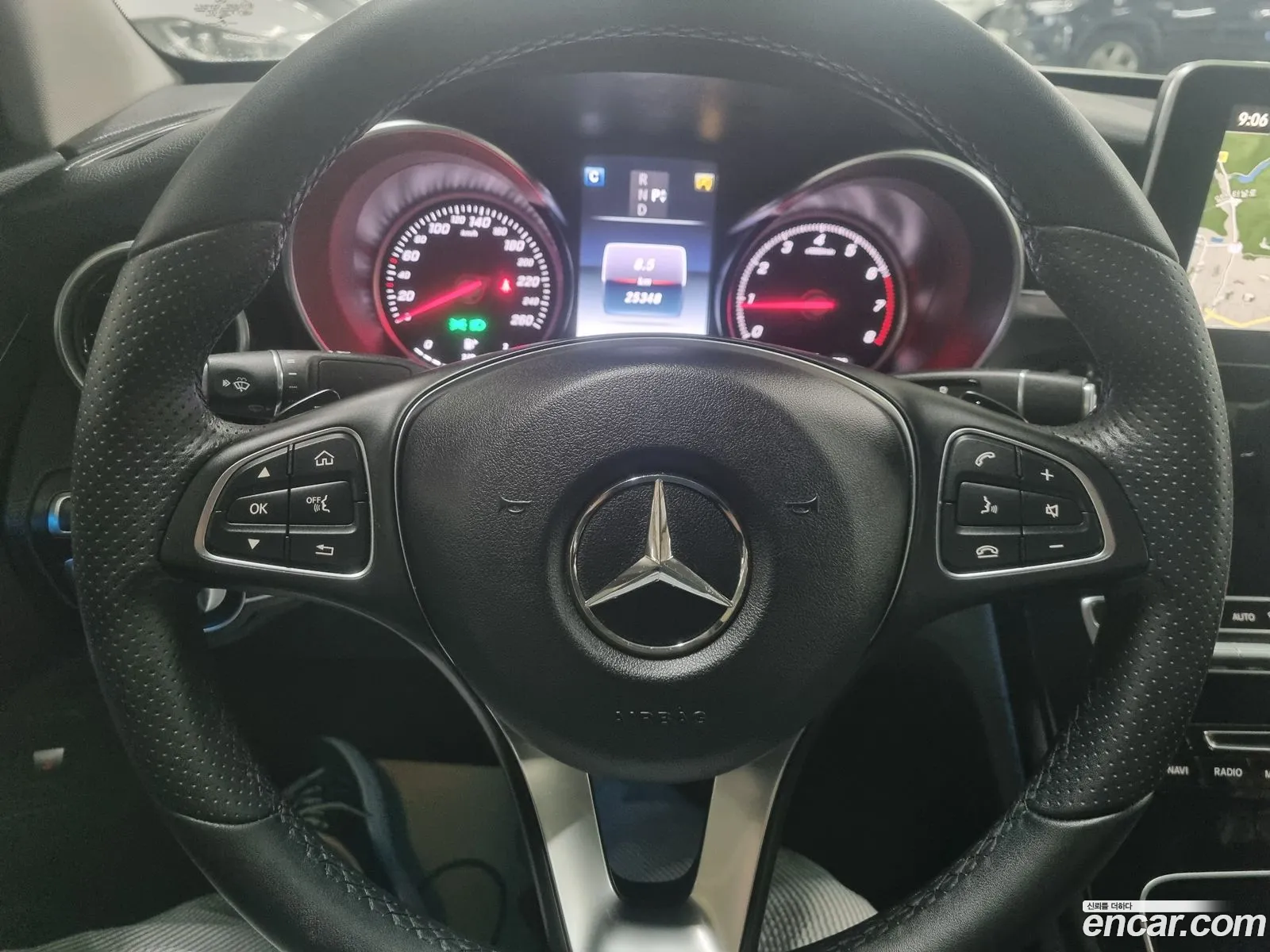 Mercedes-Benz C-Class W205 2018 — 10
