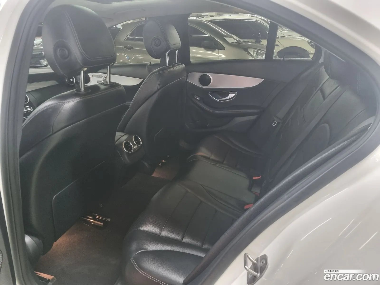 Mercedes-Benz C-Class W205 2018 — 2