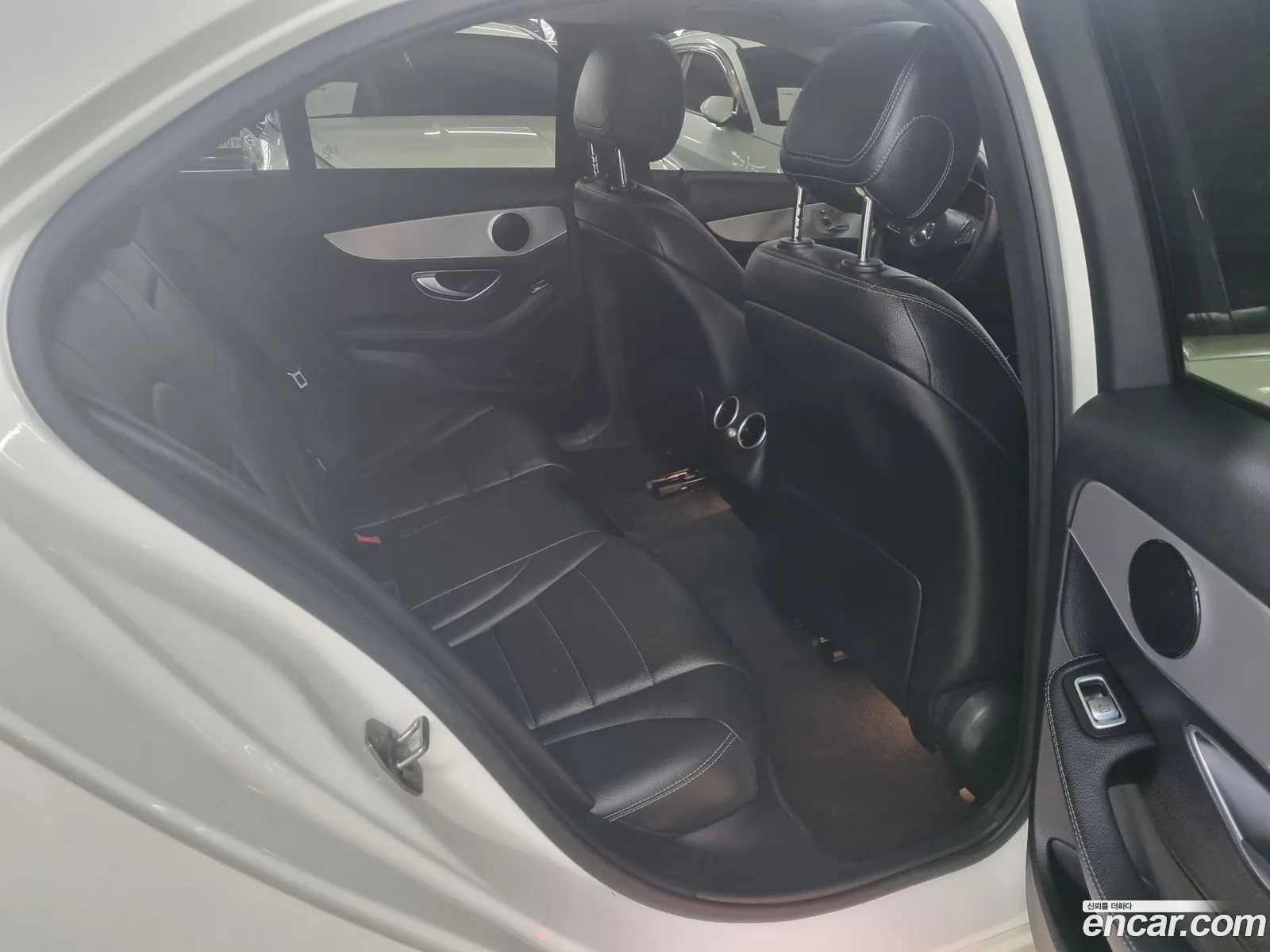 Mercedes-Benz C-Class W205 2018 — 4