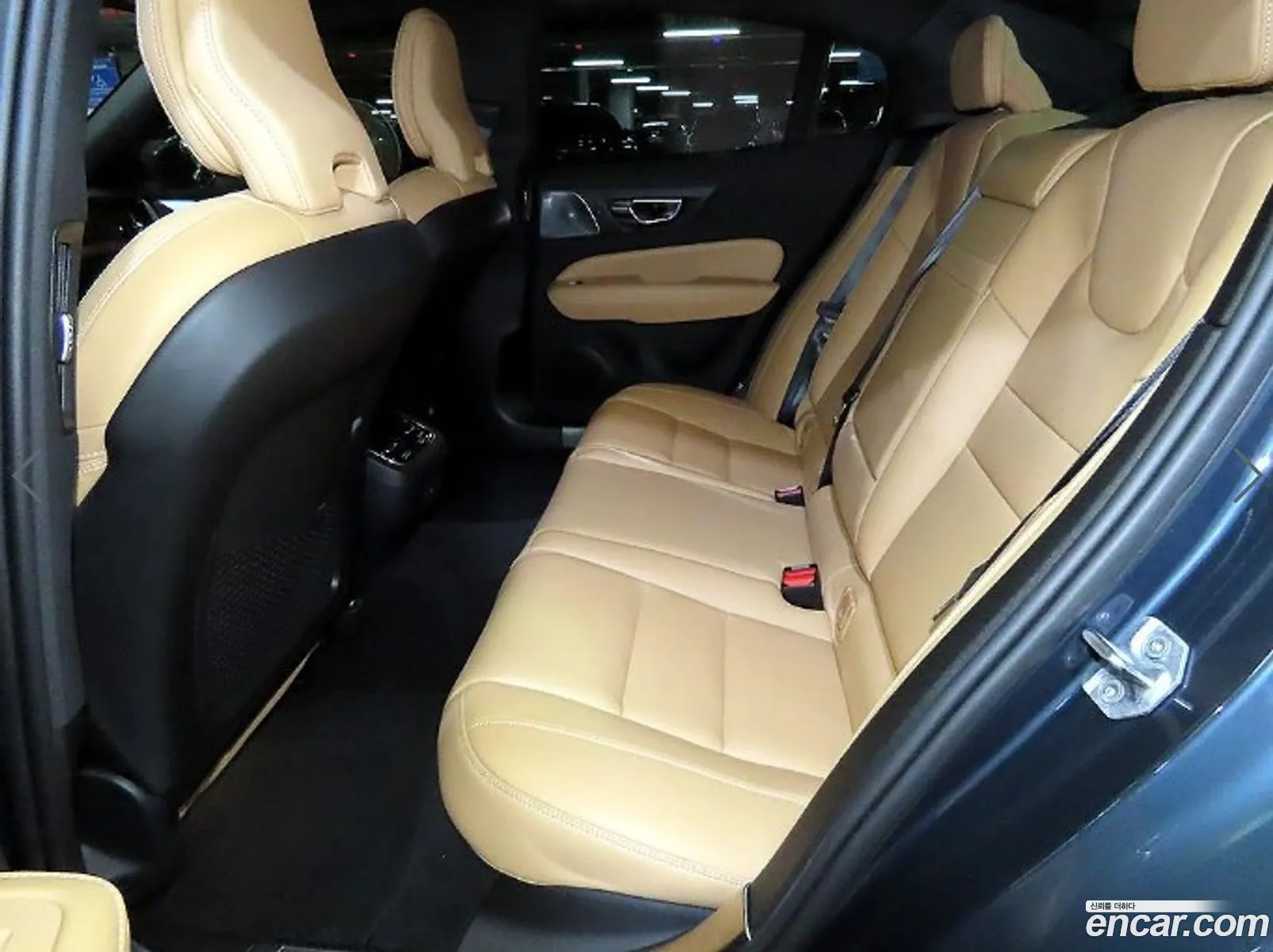 Volvo S60 2021 — 10