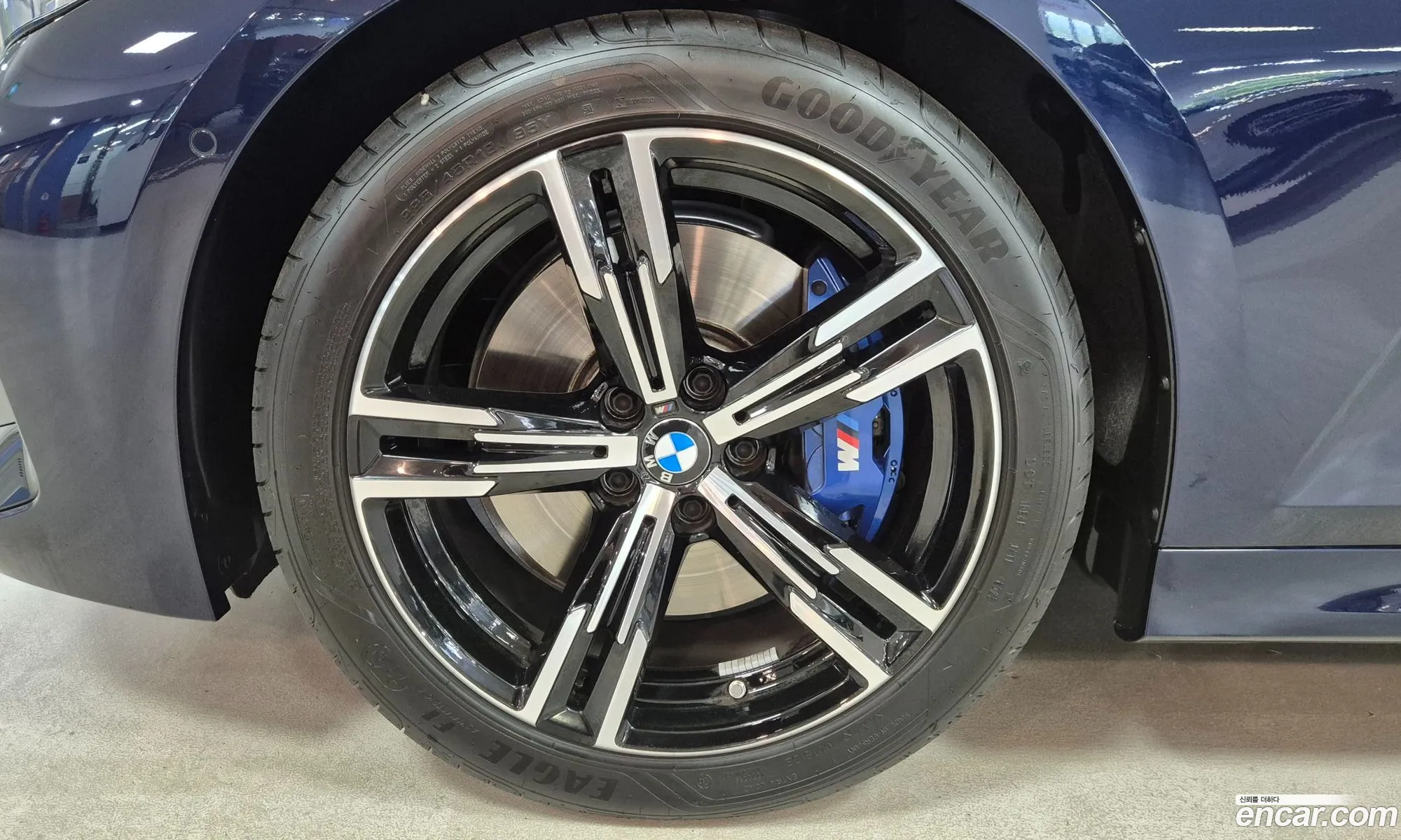 BMW 3 Series 2025 — 6