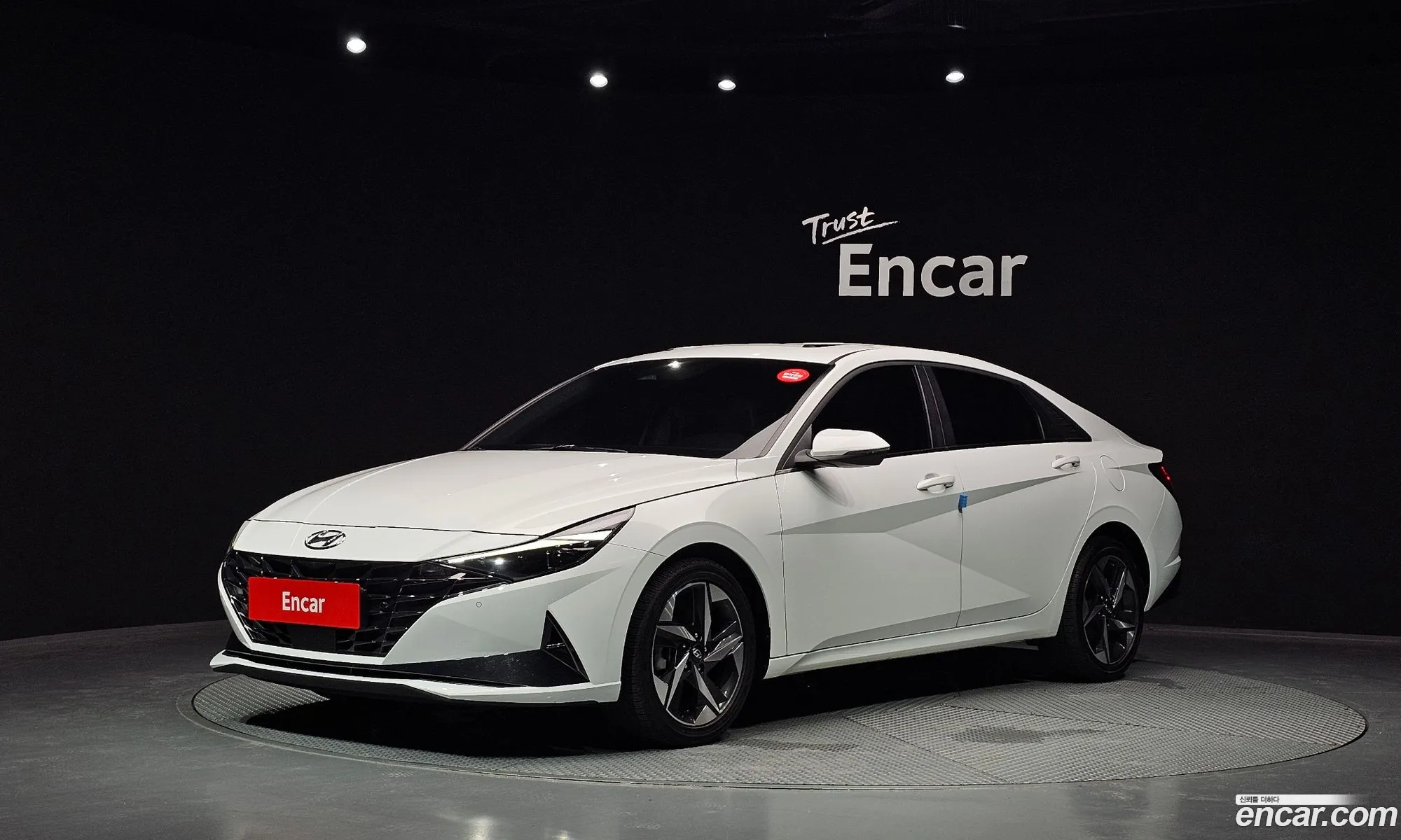 Hyundai Elantra 2021 — 4