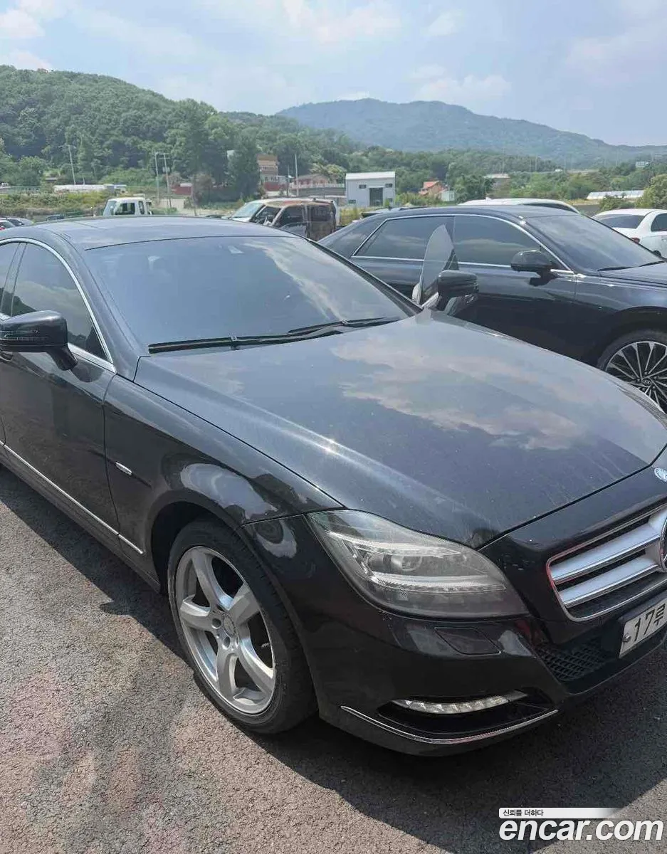 Mercedes-Benz CLS-Class W218 2011 — 19