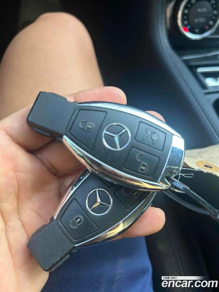 Mercedes-Benz CLS-Class W218 2011 — 18