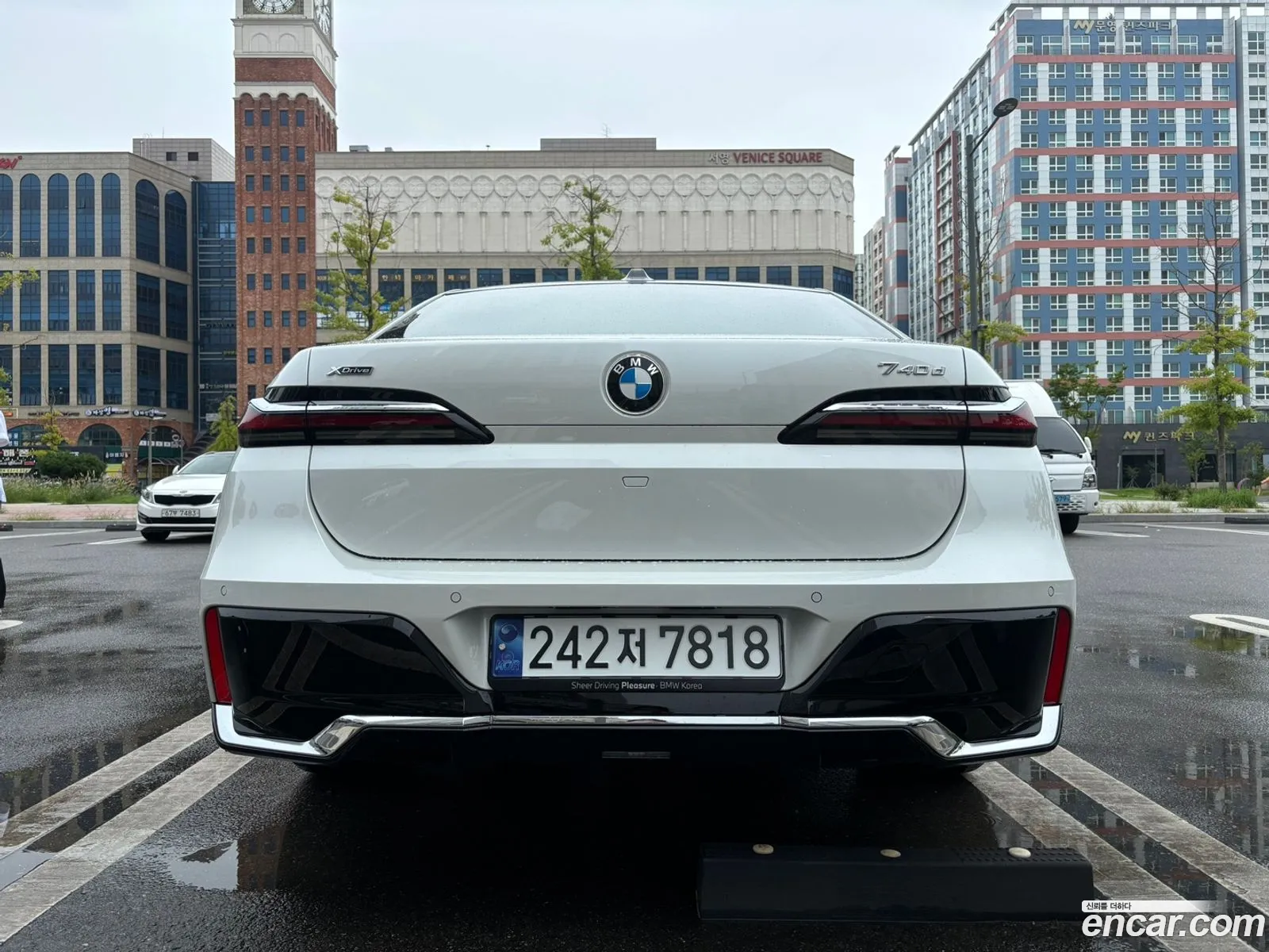 BMW 7 Series 2024 — 11
