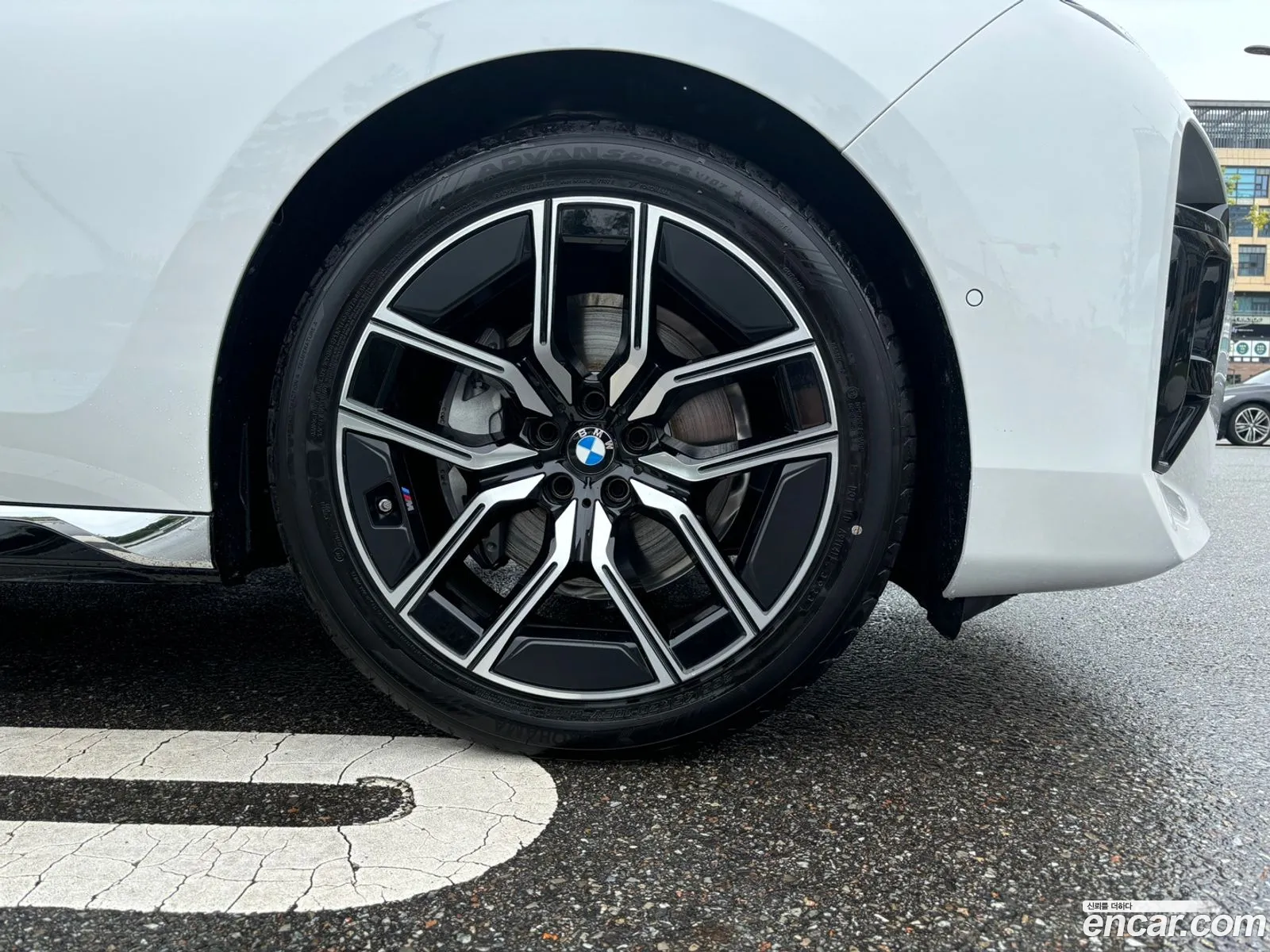 BMW 7 Series 2024 — 7