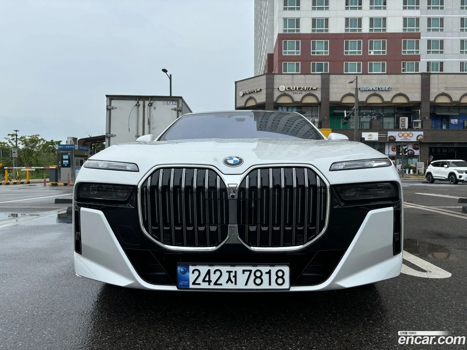 BMW 7 Series 2024 — 18