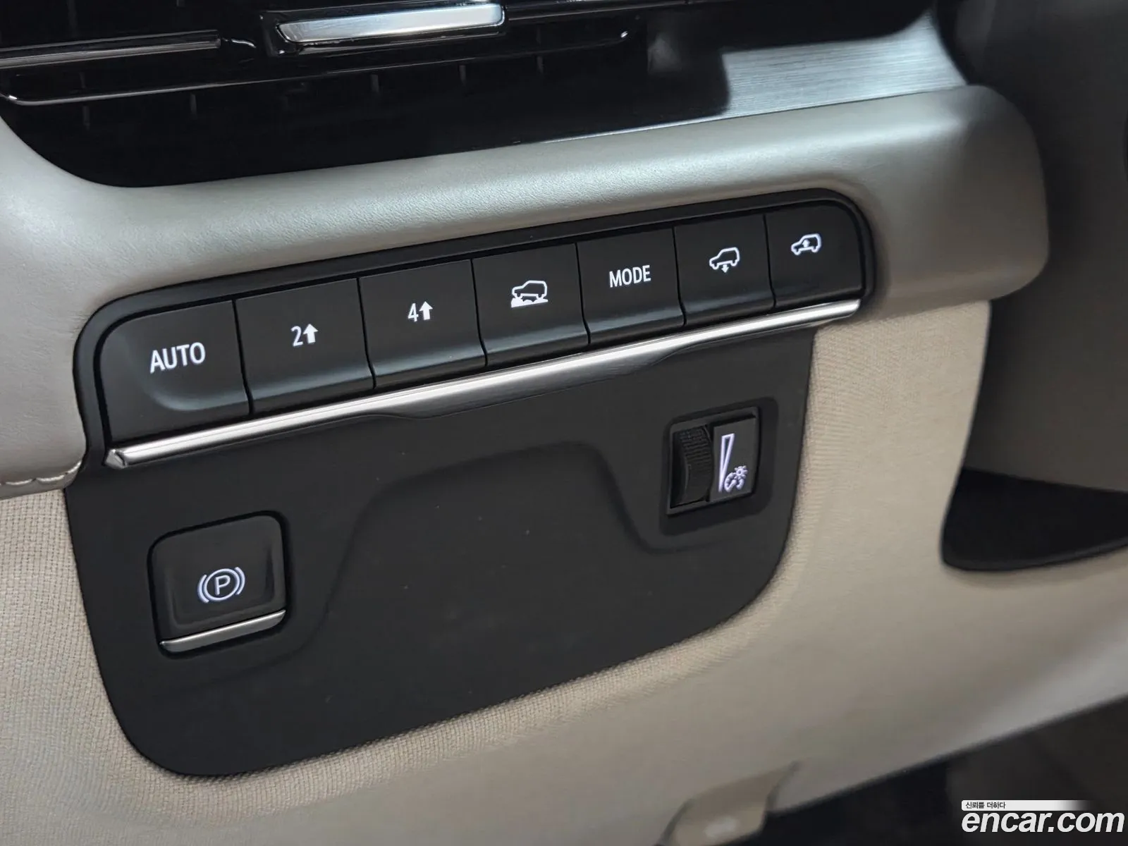 Cadillac Escalade 2023 — 18
