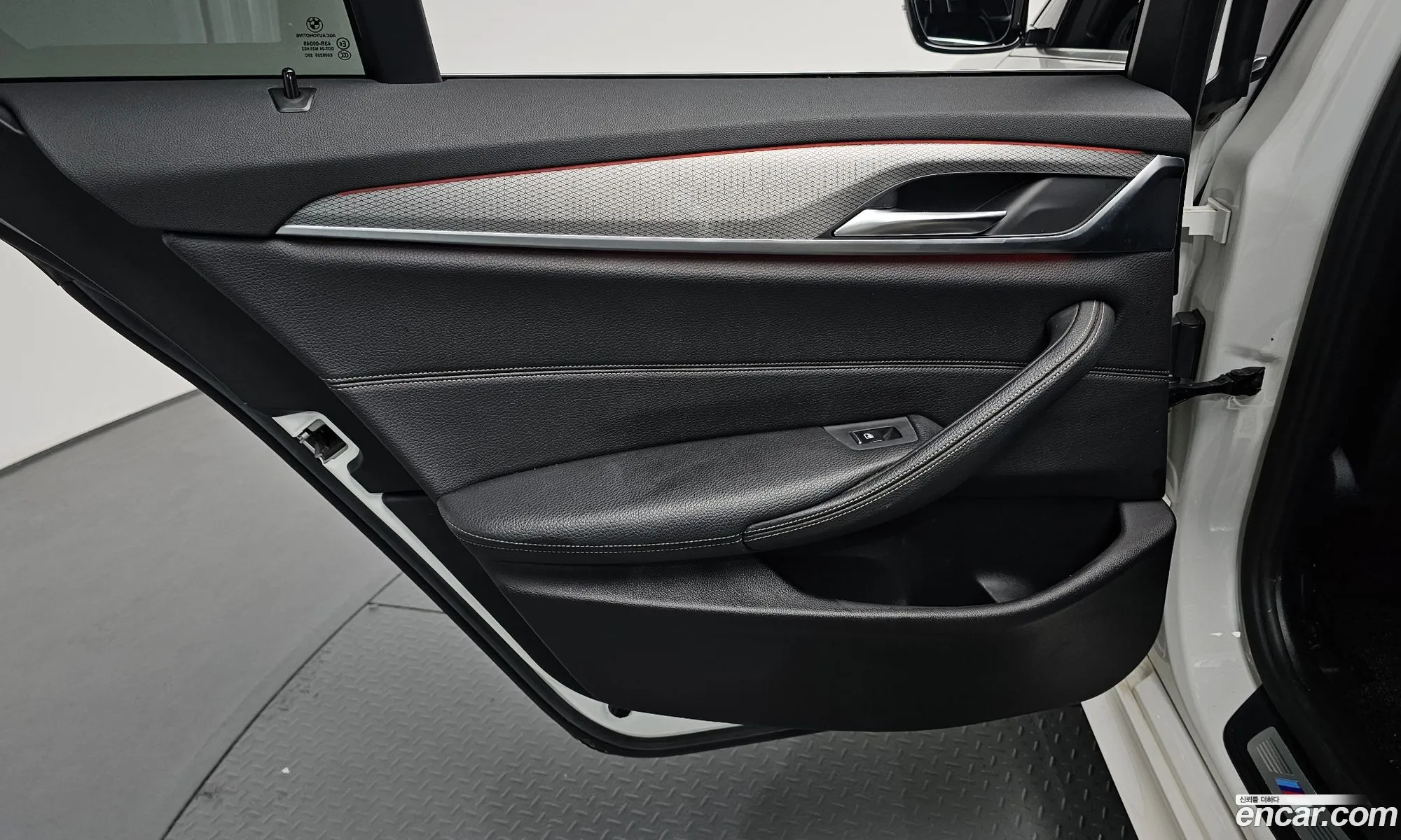 BMW 5 Series 2017 WBAJD3106JG970577 — 15