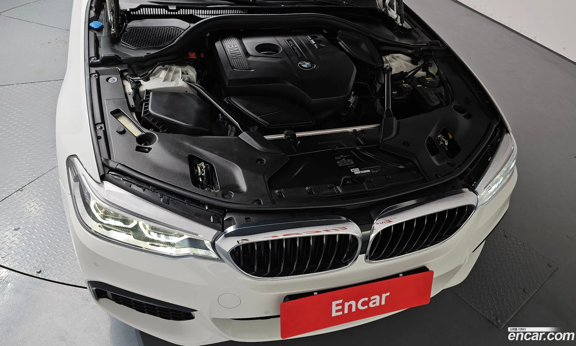 BMW 5 Series 2017 WBAJD3106JG970577 — 8