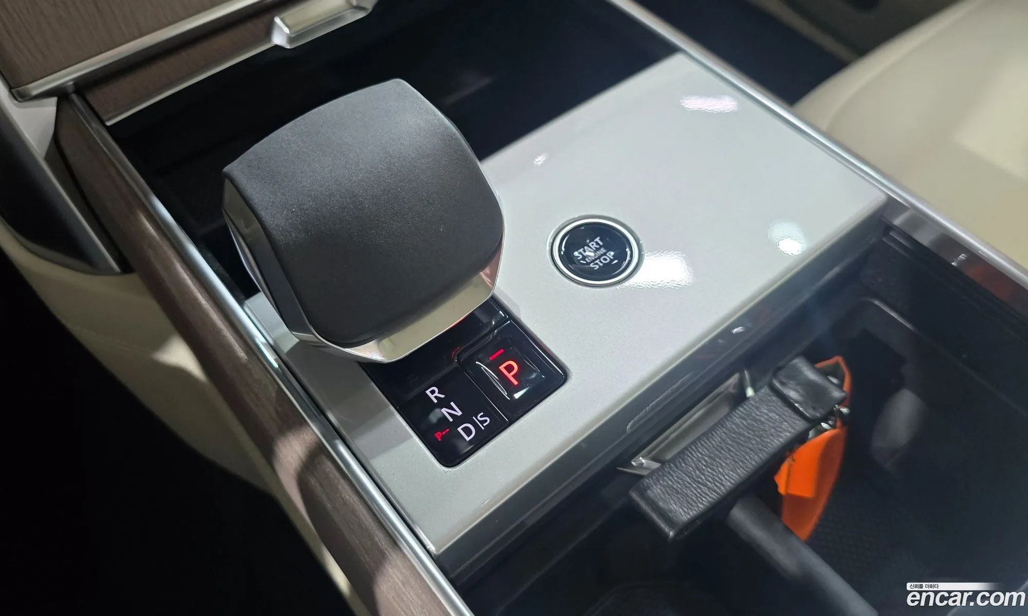 Land Rover Range Rover 2025 — 20