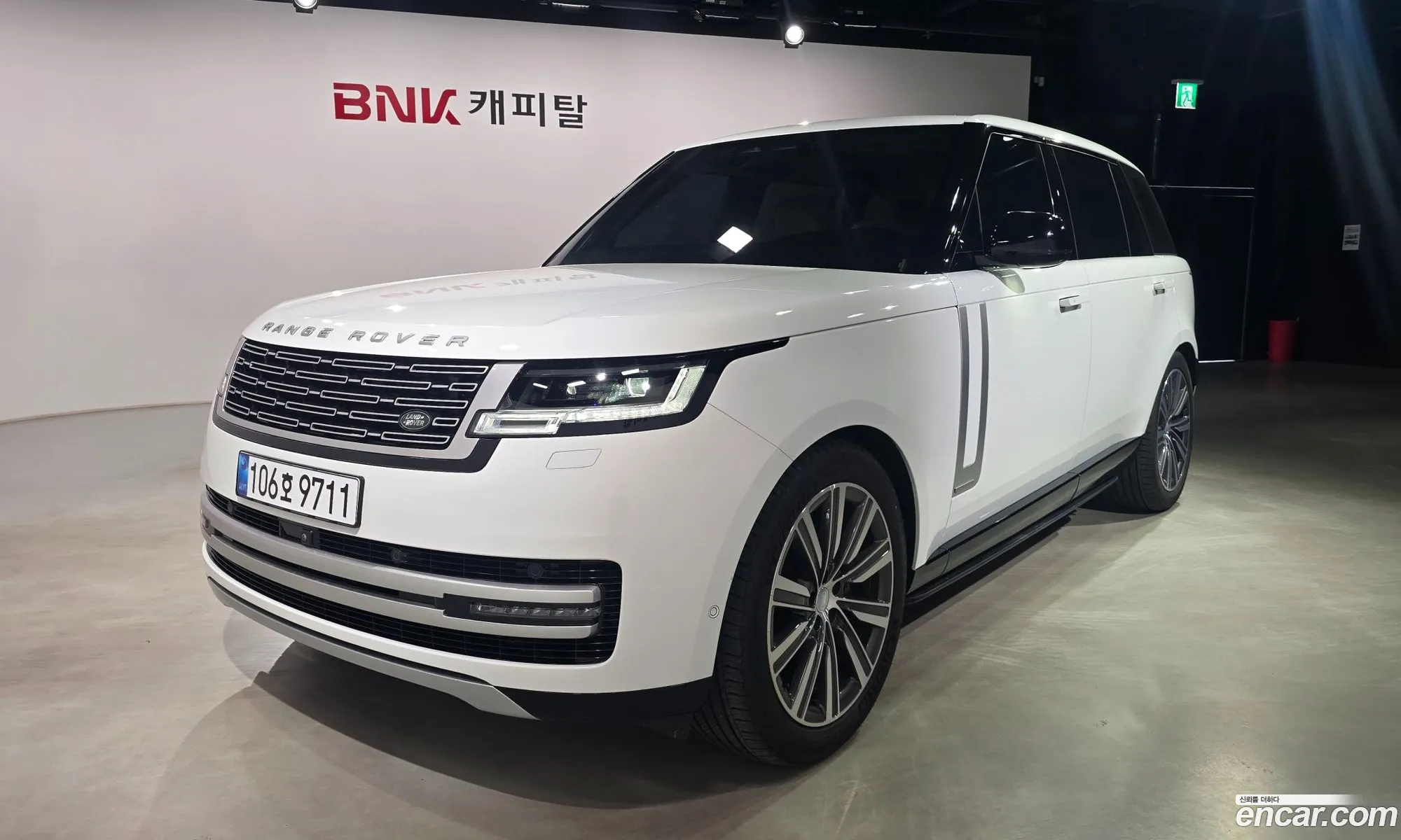 Land Rover Range Rover 2025 — 12