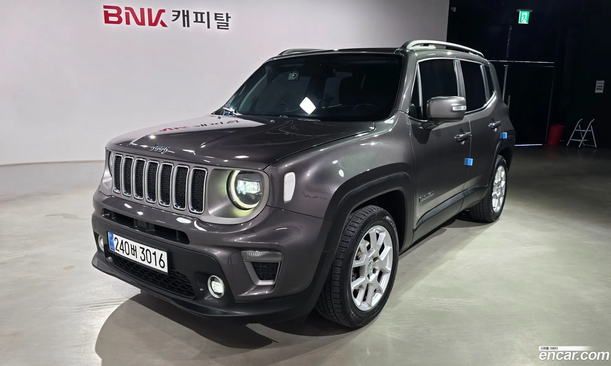 Jeep Renegade 2020 — 20