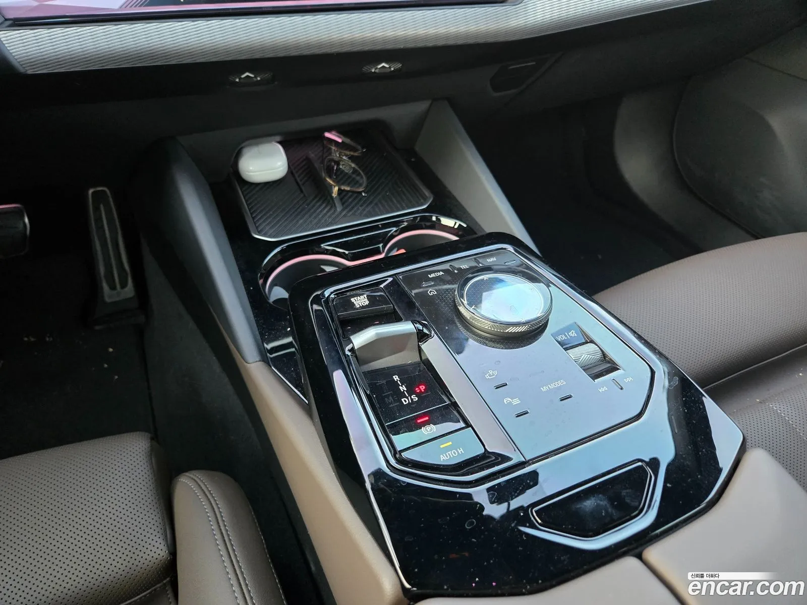 BMW 5 Series 2025 — 13
