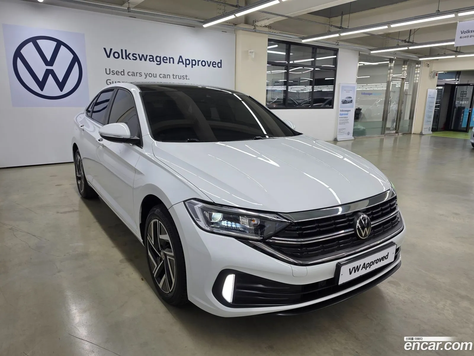Volkswagen Jetta 7th Gen 2022 — 3