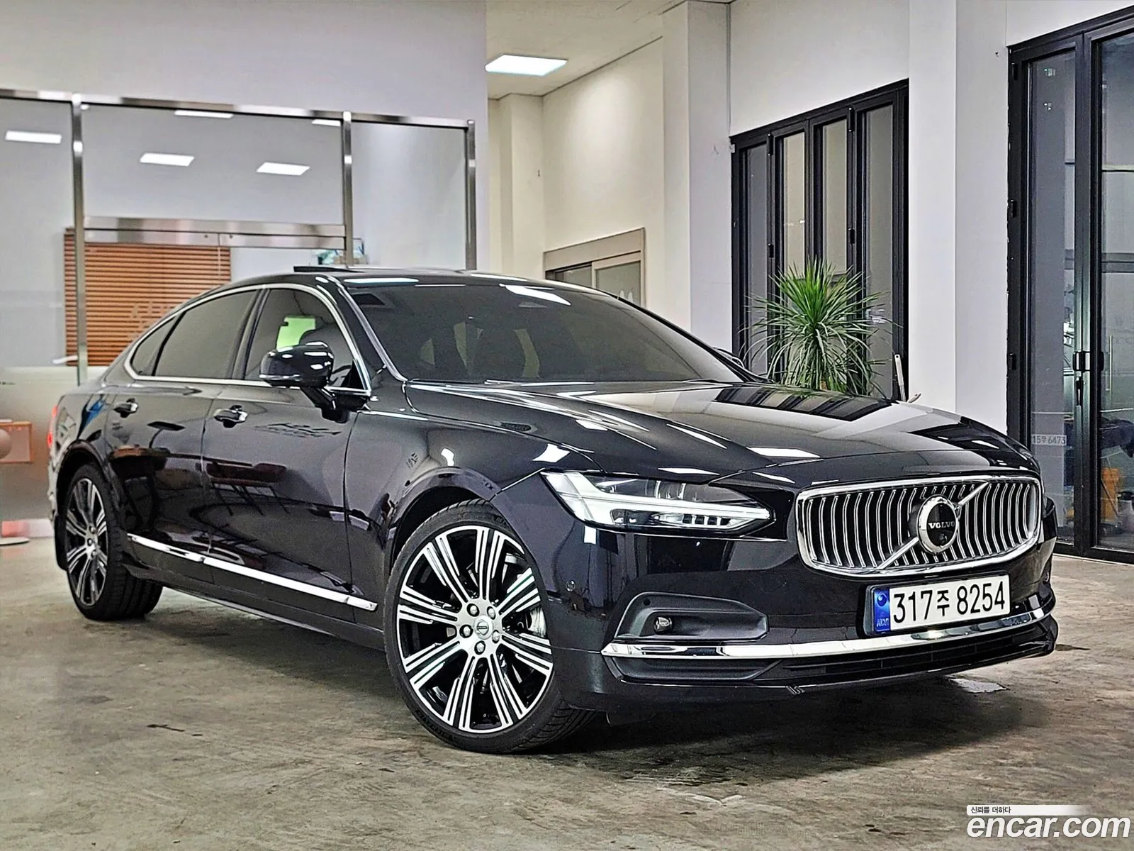 Volvo S90 2023 — 18