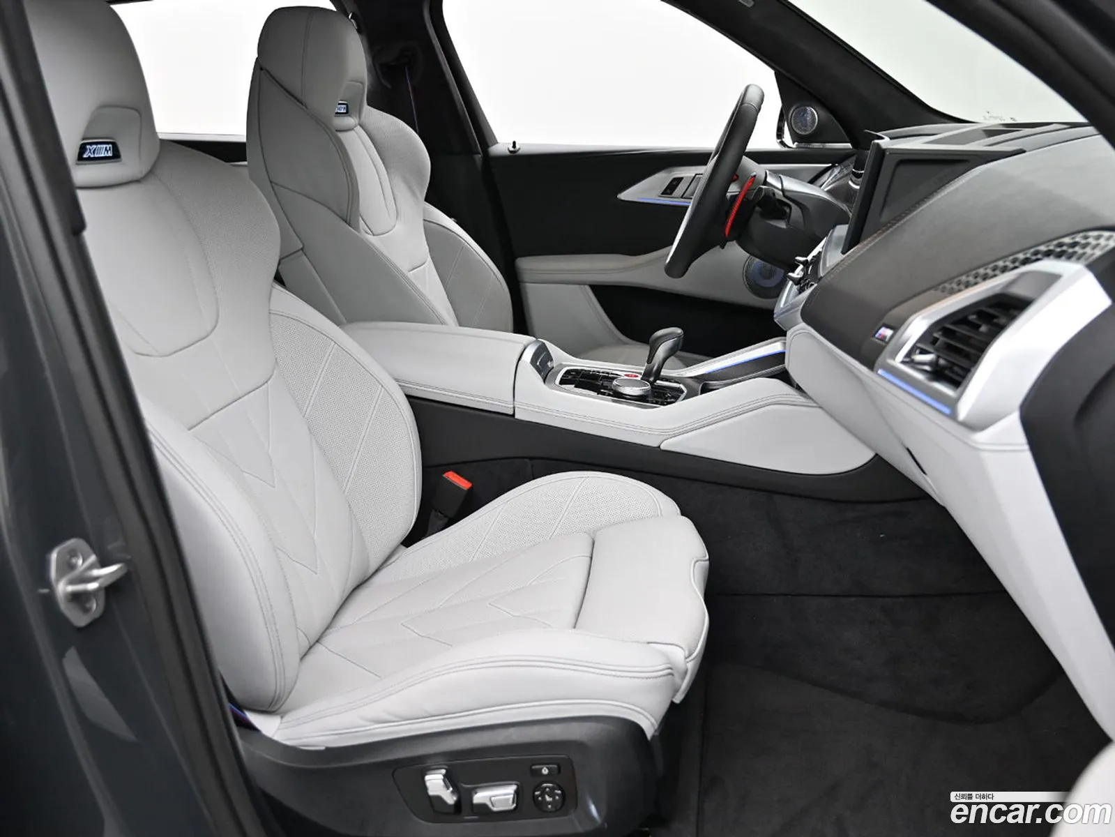 BMW XM 2025 — 19