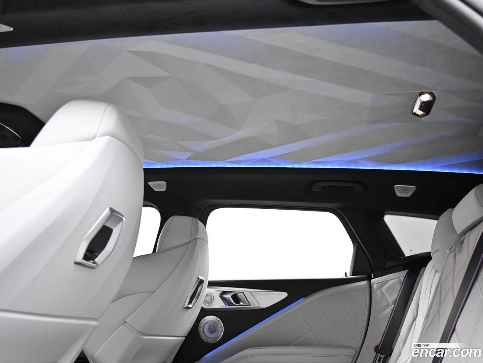 BMW XM 2025 — 5