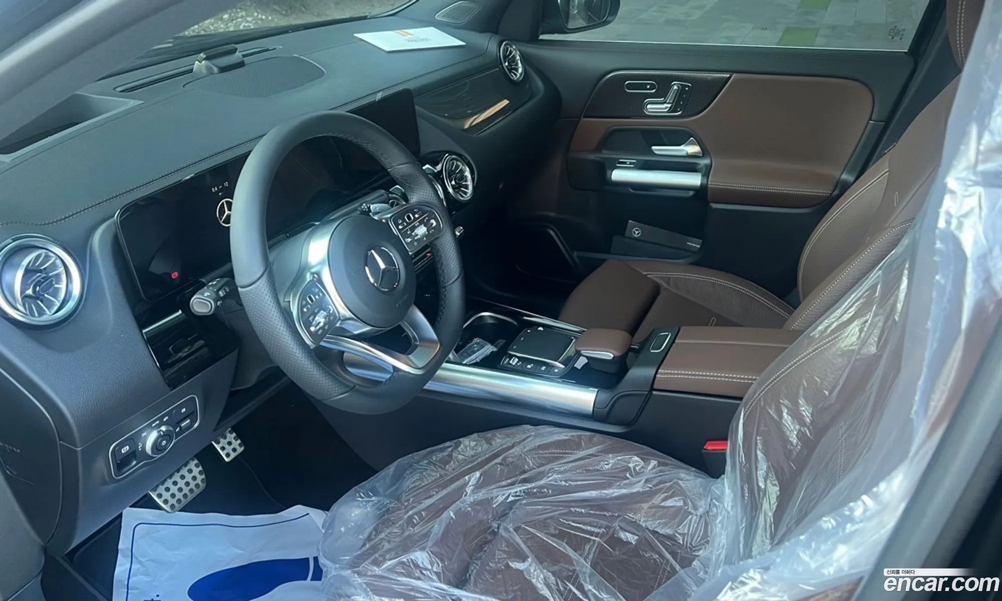 Mercedes-Benz GLA-Class H247 2023 — 6