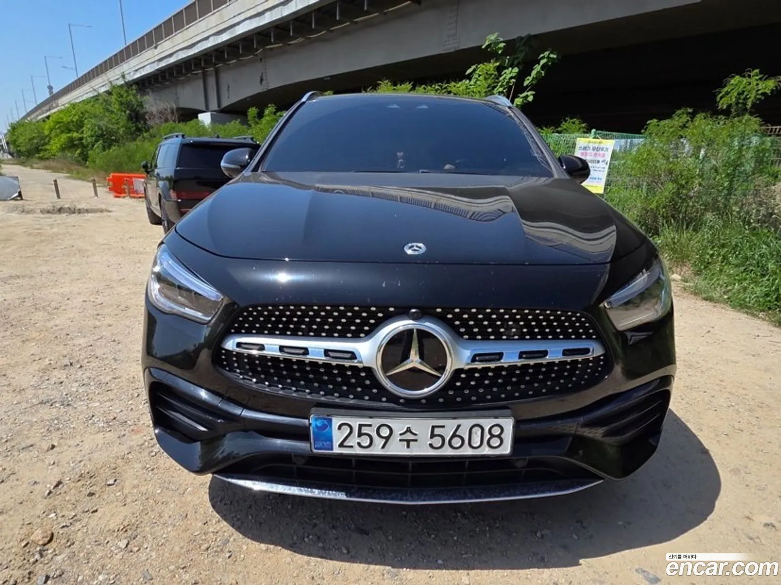 Mercedes-Benz GLA-Class H247 2023 — 8