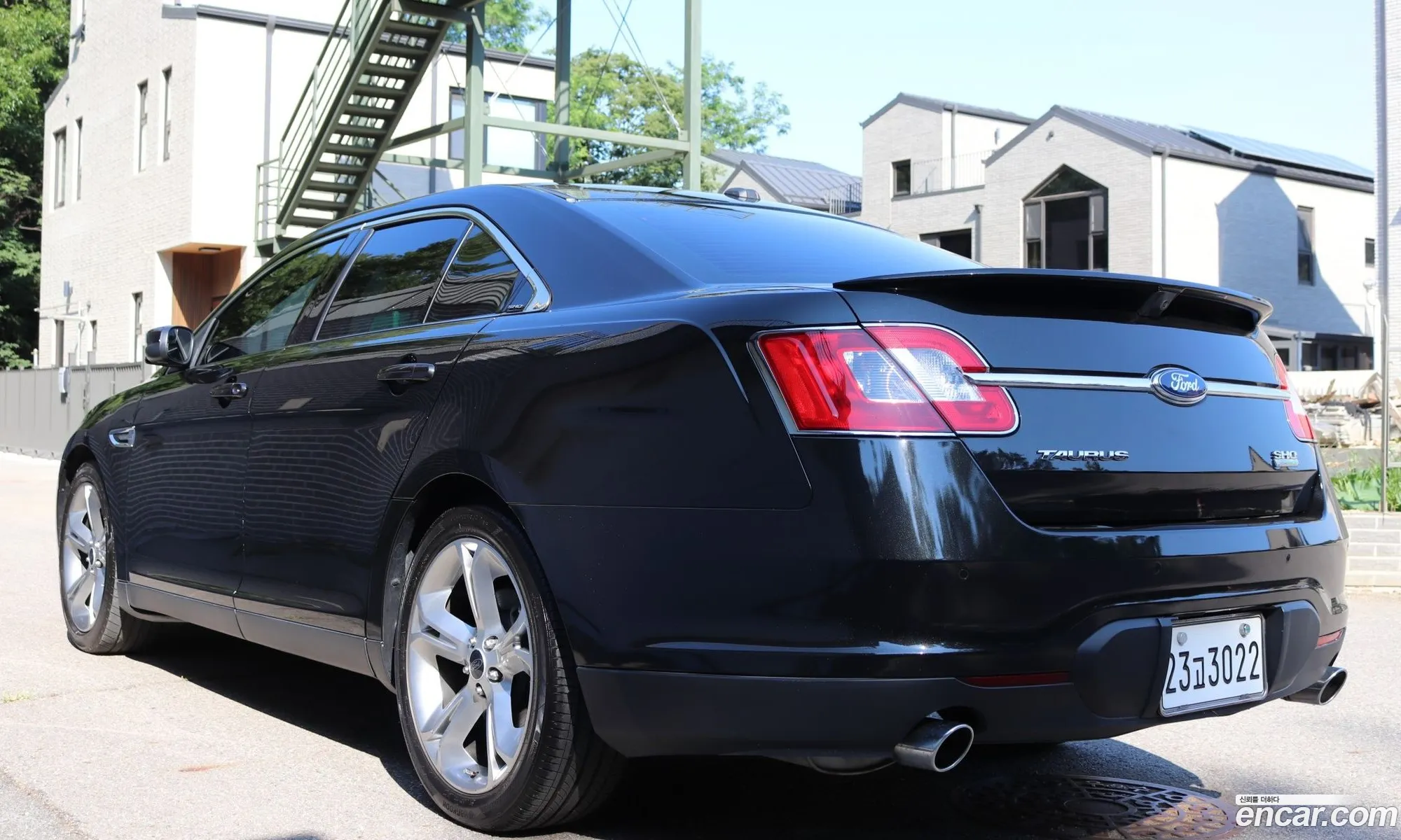 Ford Taurus 2012 — 4