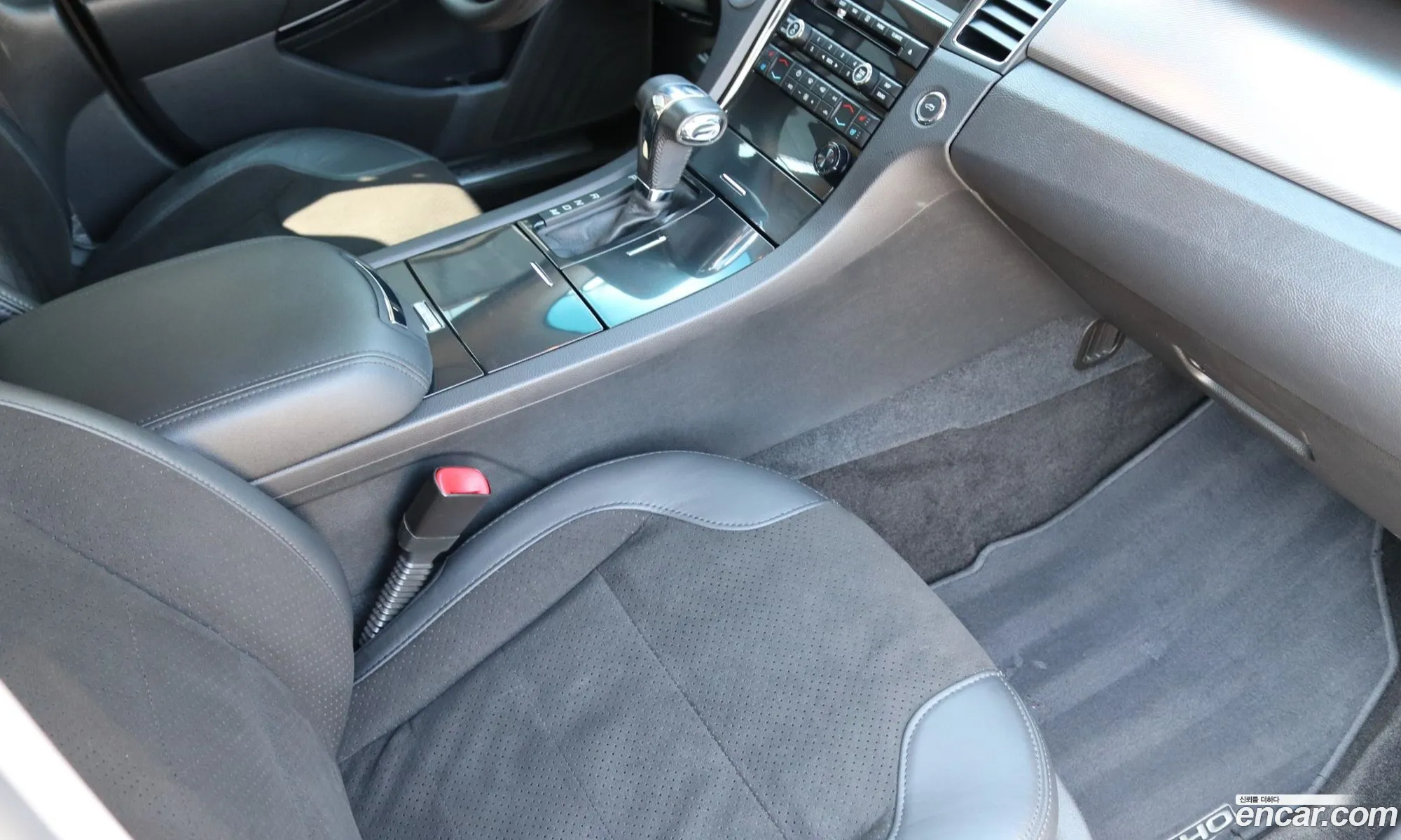Ford Taurus