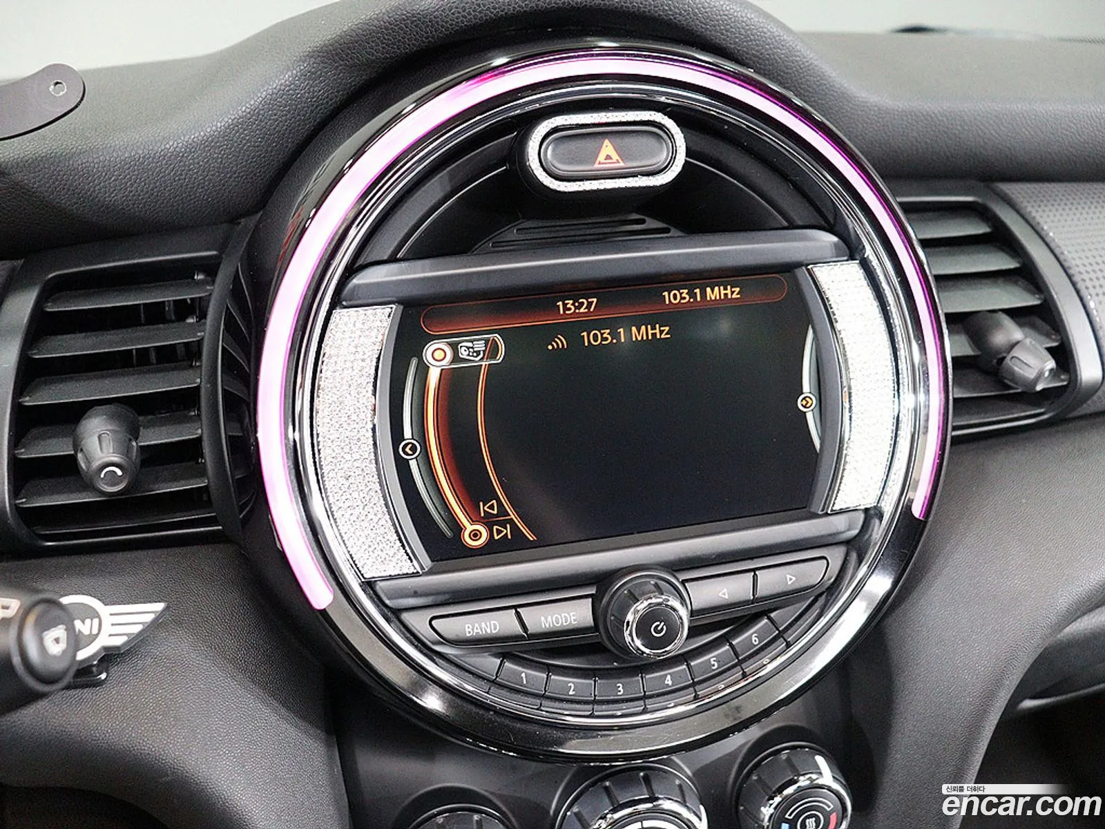 Mini Cooper D 2017 — 16