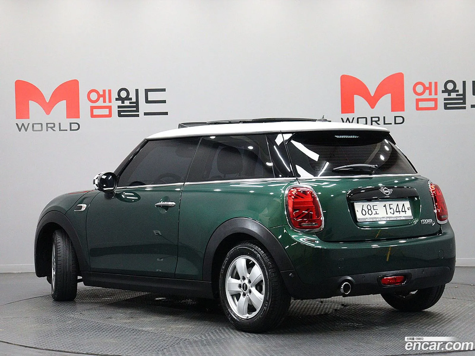 Mini Cooper D 2017 — 2