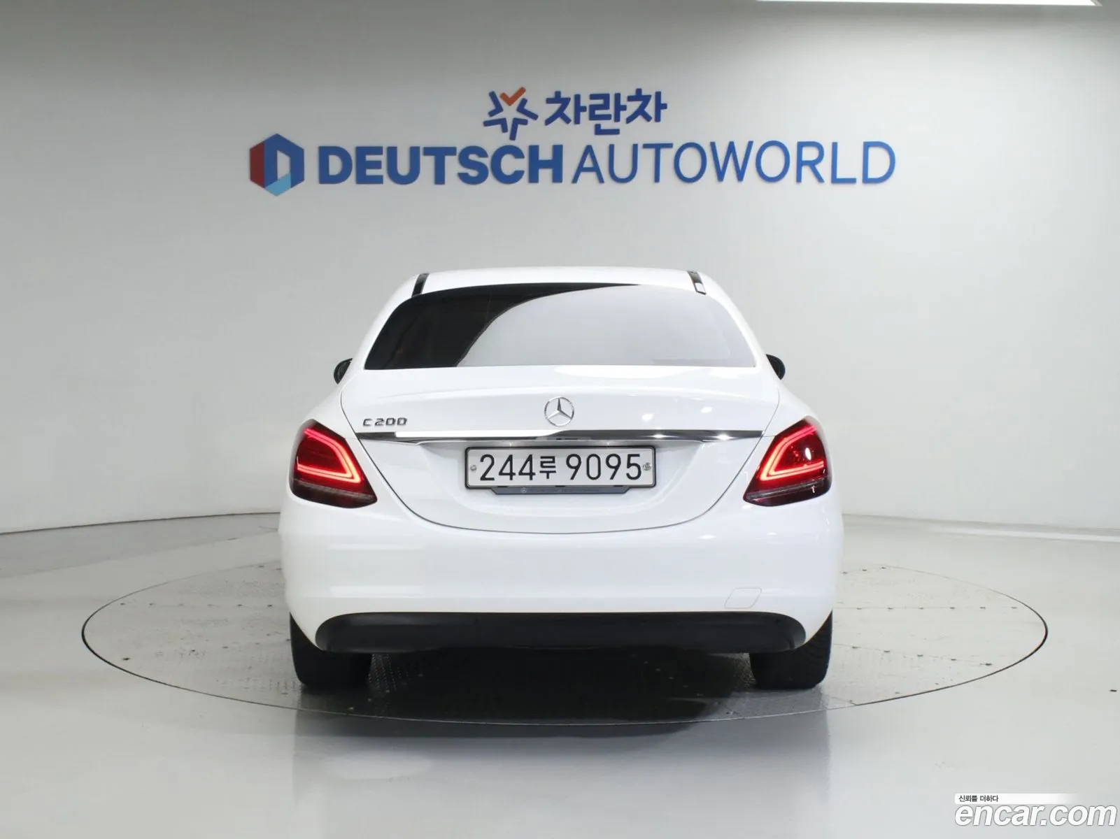 Mercedes-Benz C-Class W205 2019 — 14
