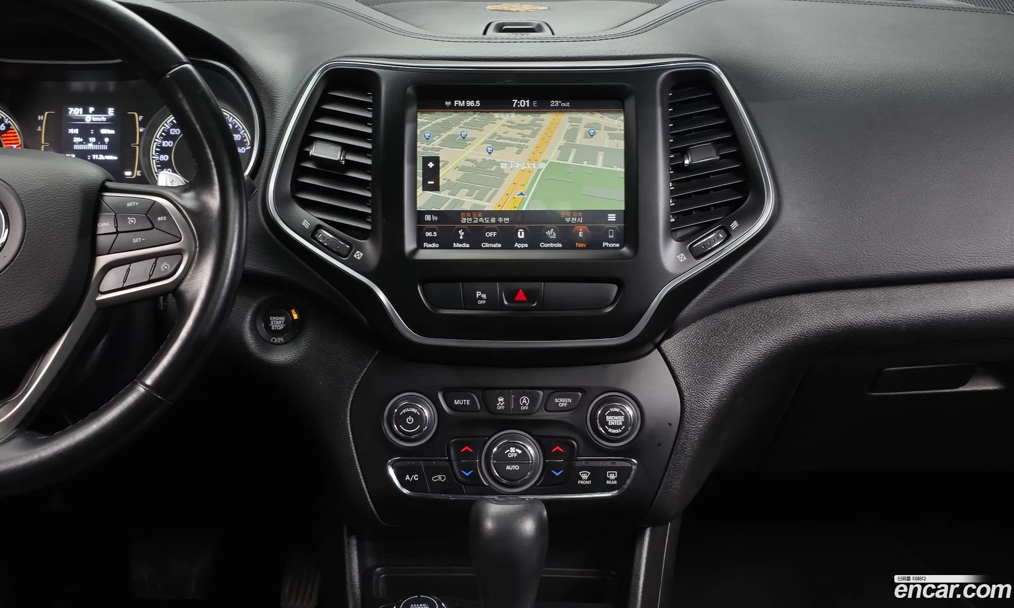 Jeep Cherokee 2019 1C4PJMCB4KD395540 — 12