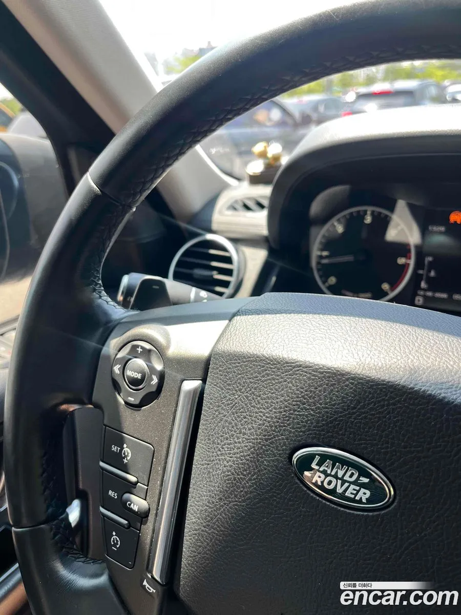 Land Rover Discovery 4 2015 — 4