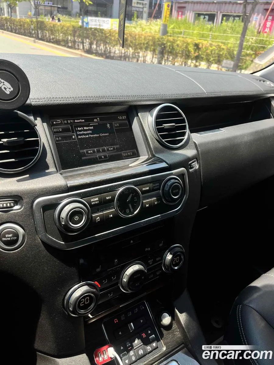 Land Rover Discovery 4 2015 — 16