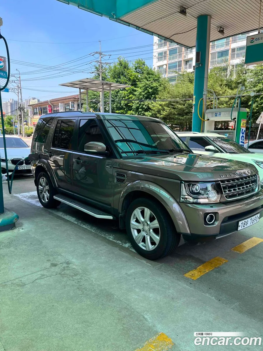 Land Rover Discovery 4 2015 — 2