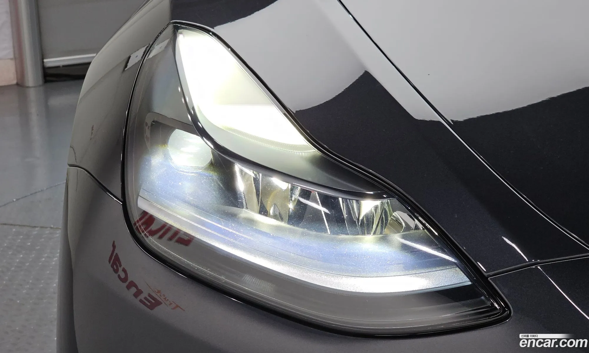 Tesla Model Y 2025 — 6