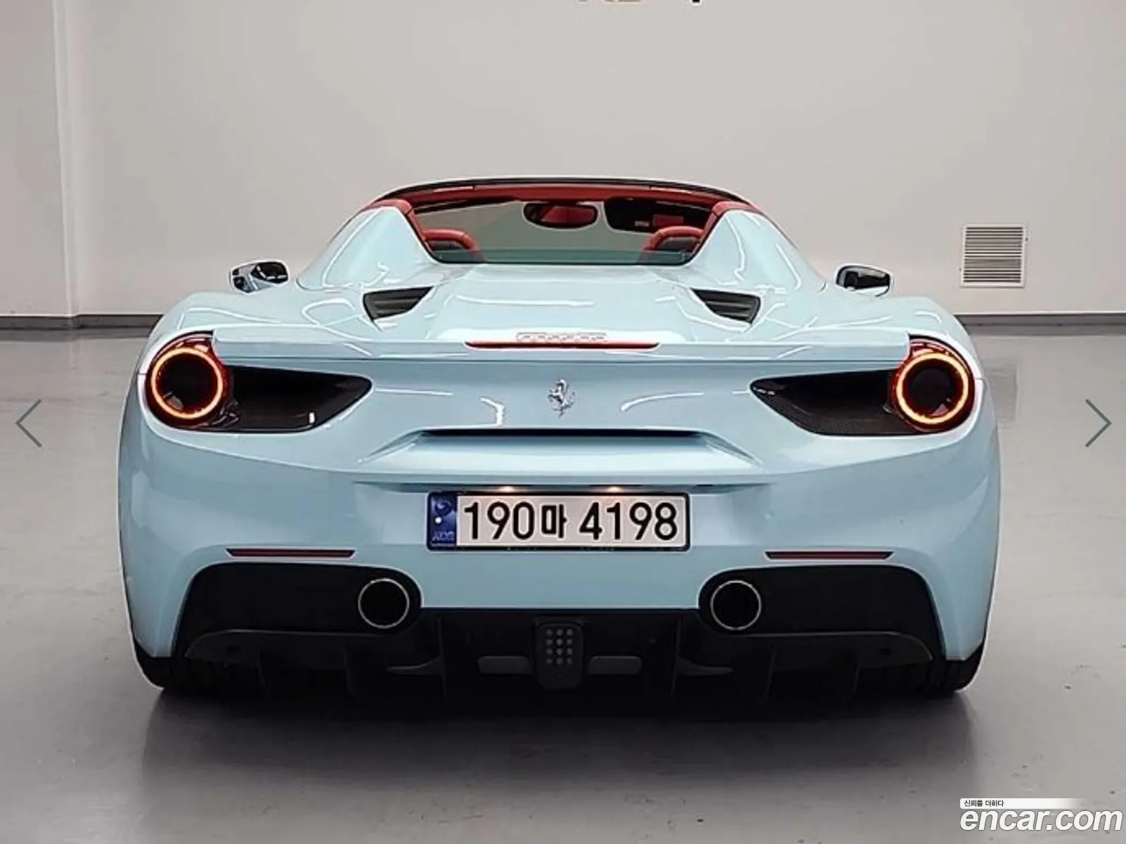 Ferrari 488 Spider 2017 — 10