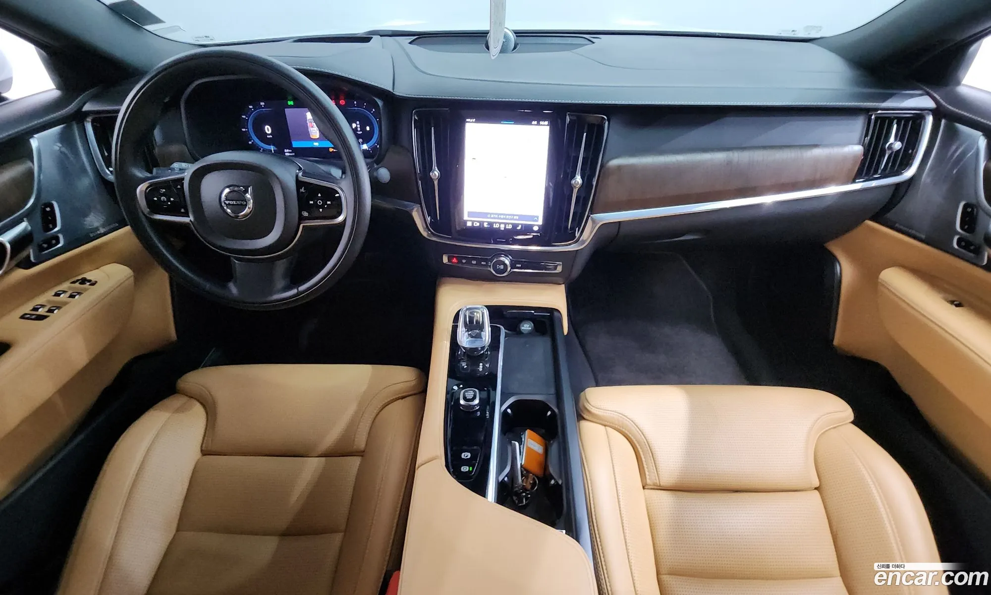 Volvo S90 2022 — 24