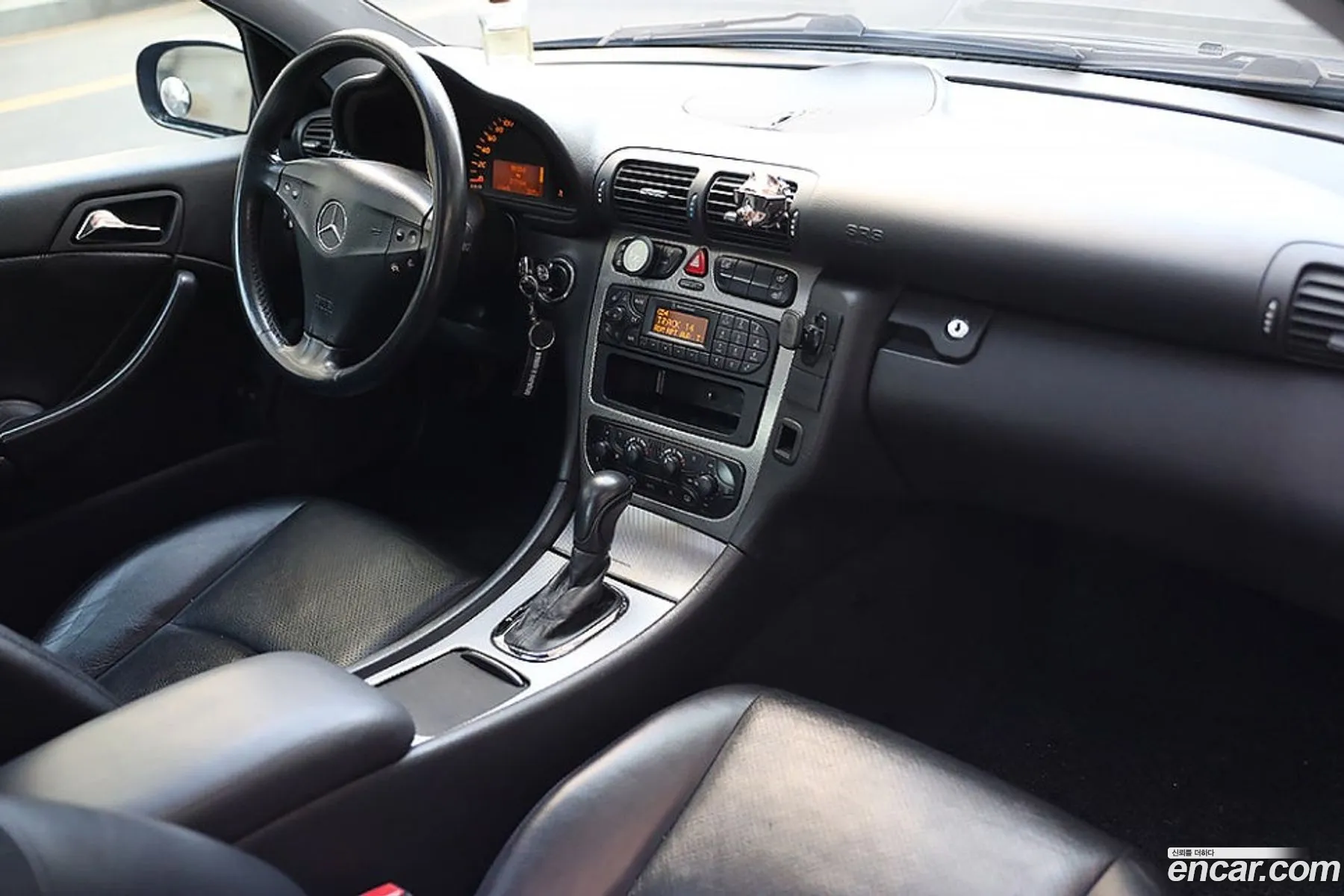 Mercedes-Benz C-Class 2002 — 14