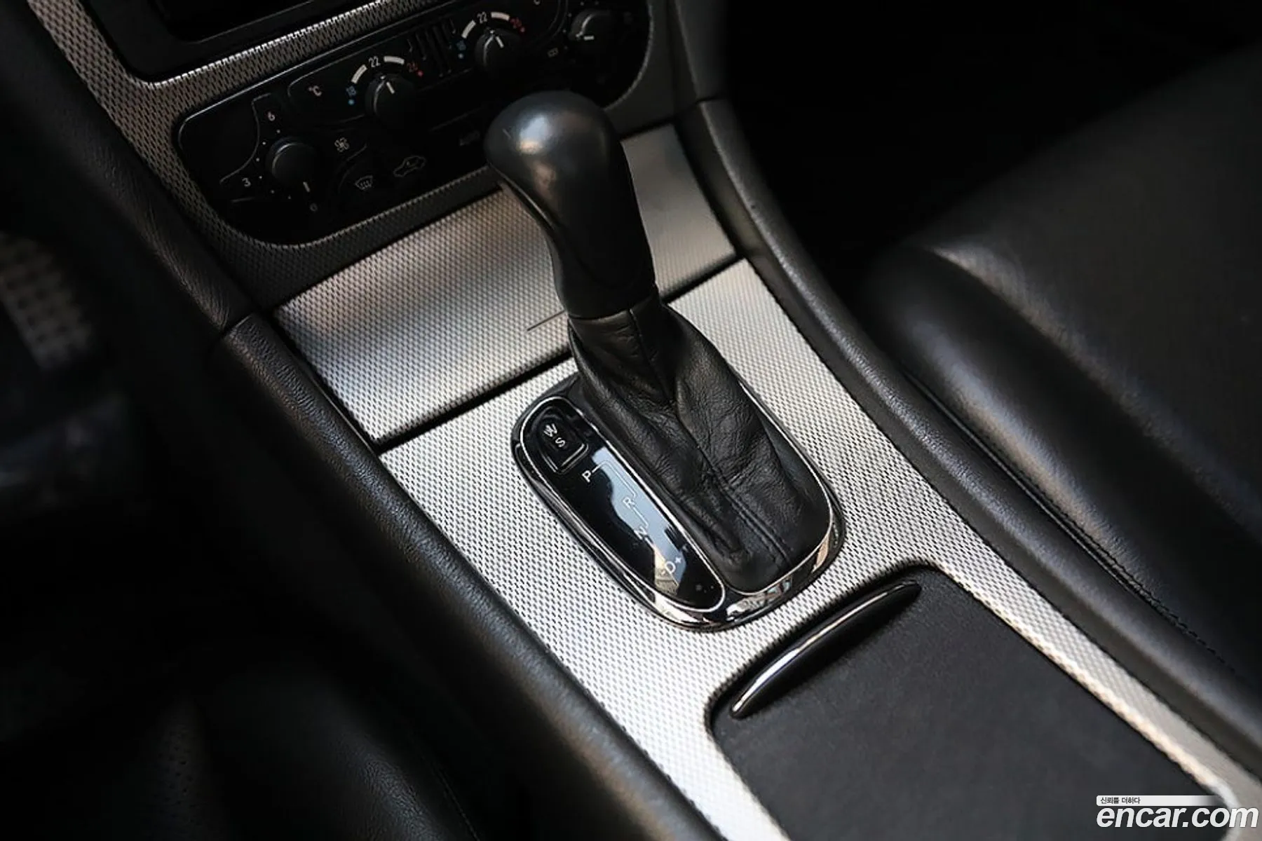 Mercedes-Benz C-Class 2002 — 10