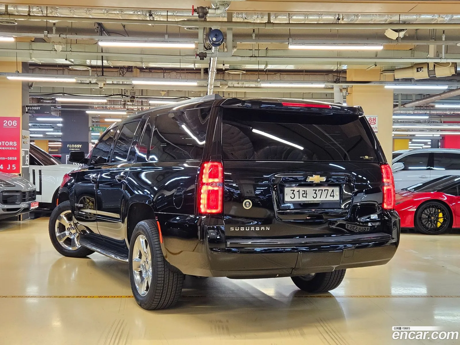 Chevrolet Suburban 2017 — 2