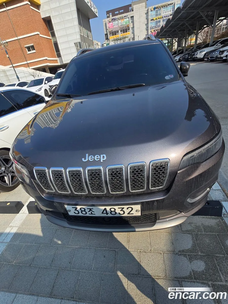 Jeep Cherokee 2019 — 2