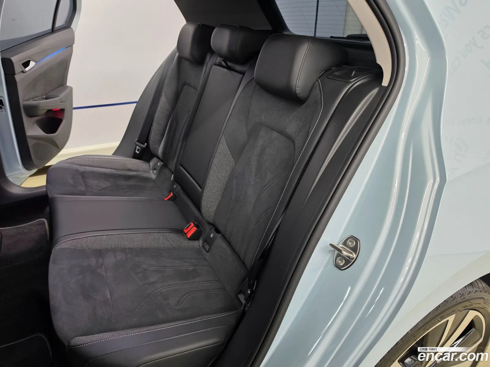 Volkswagen Golf 8th Gen 2025 — 10