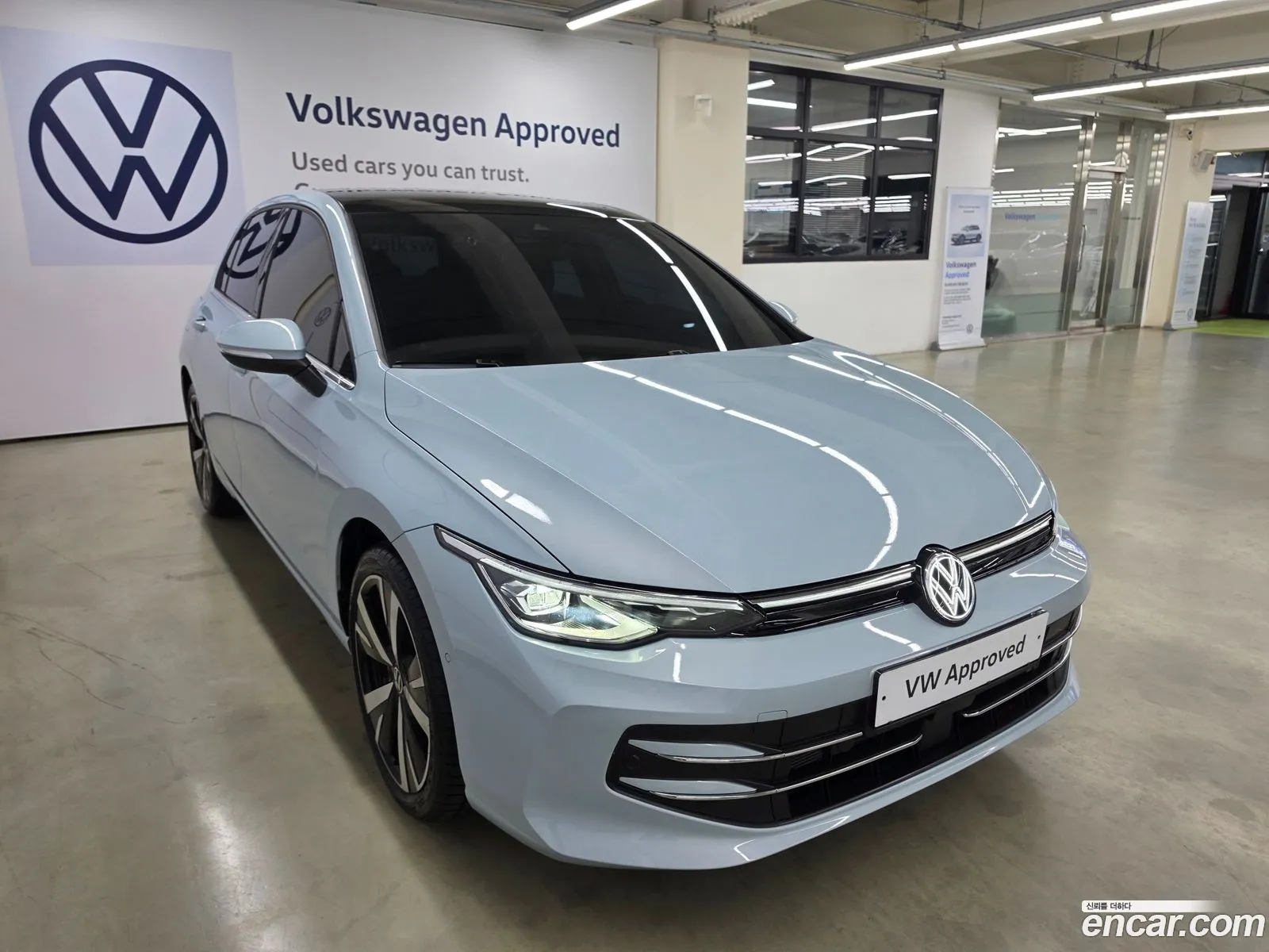 Volkswagen Golf 8th Gen 2025 — 6