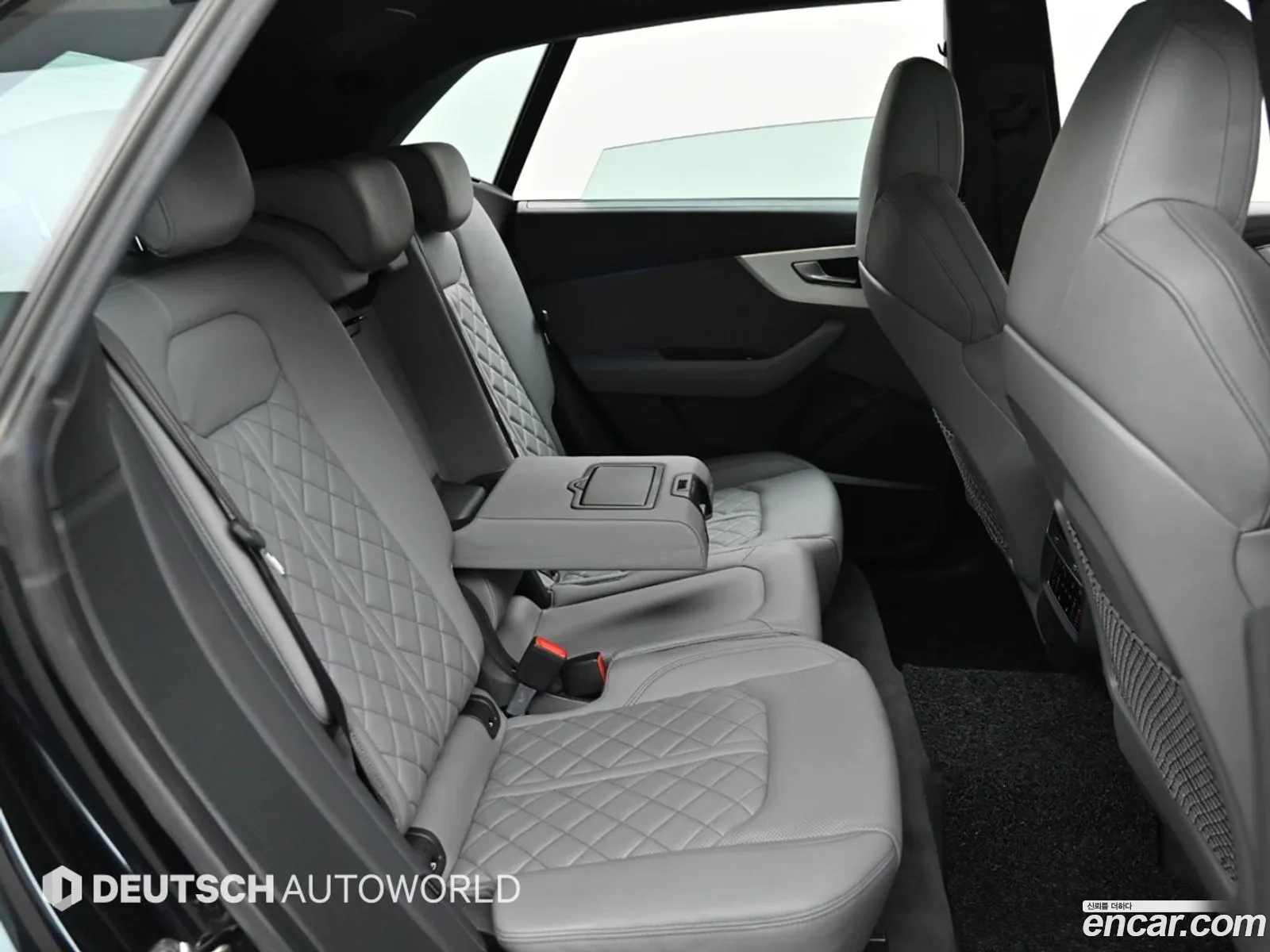 Audi Q8 2021 — 7